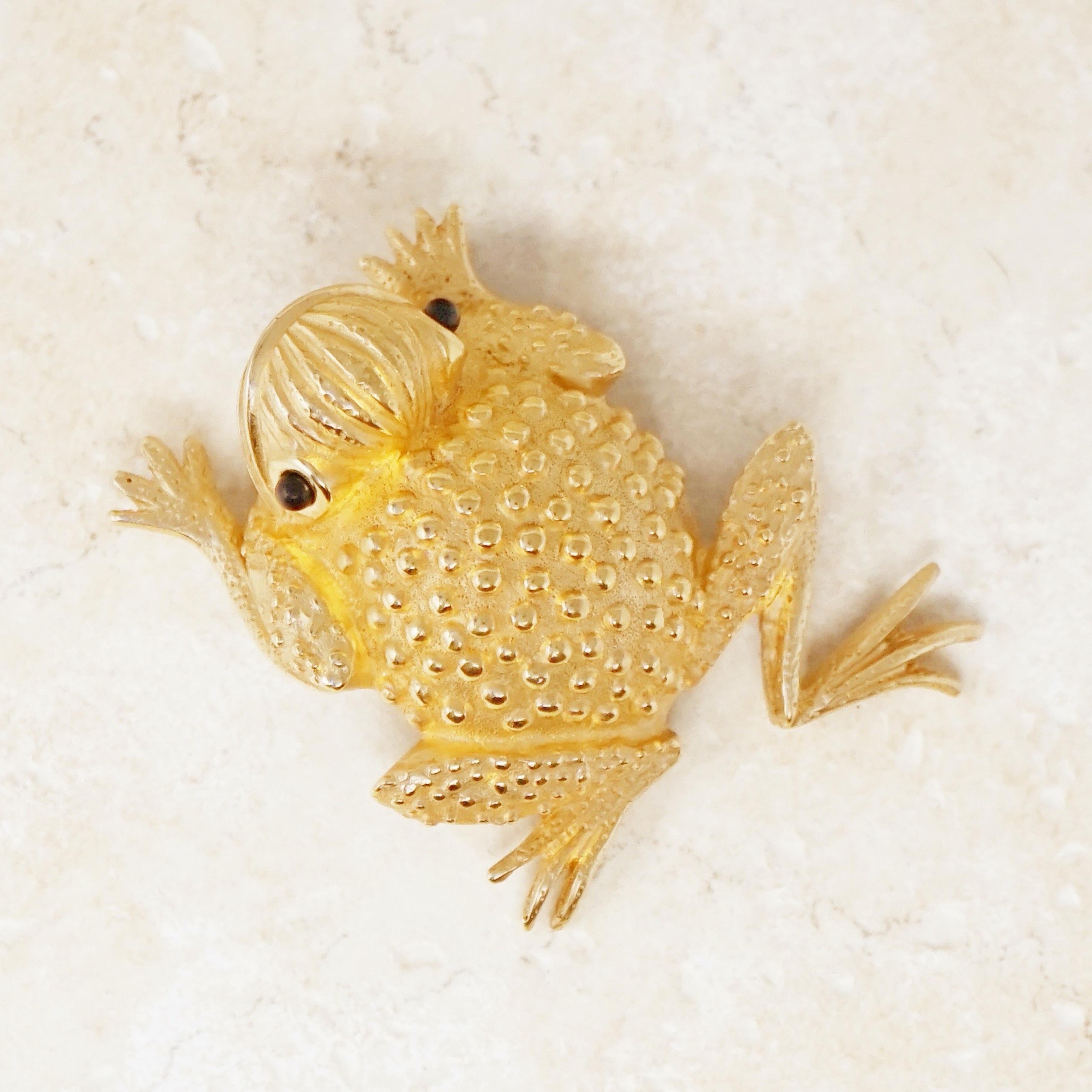 Vintage Gilded Frog Figural Brooch by Erwin Pearl, 1990s For Sale 4