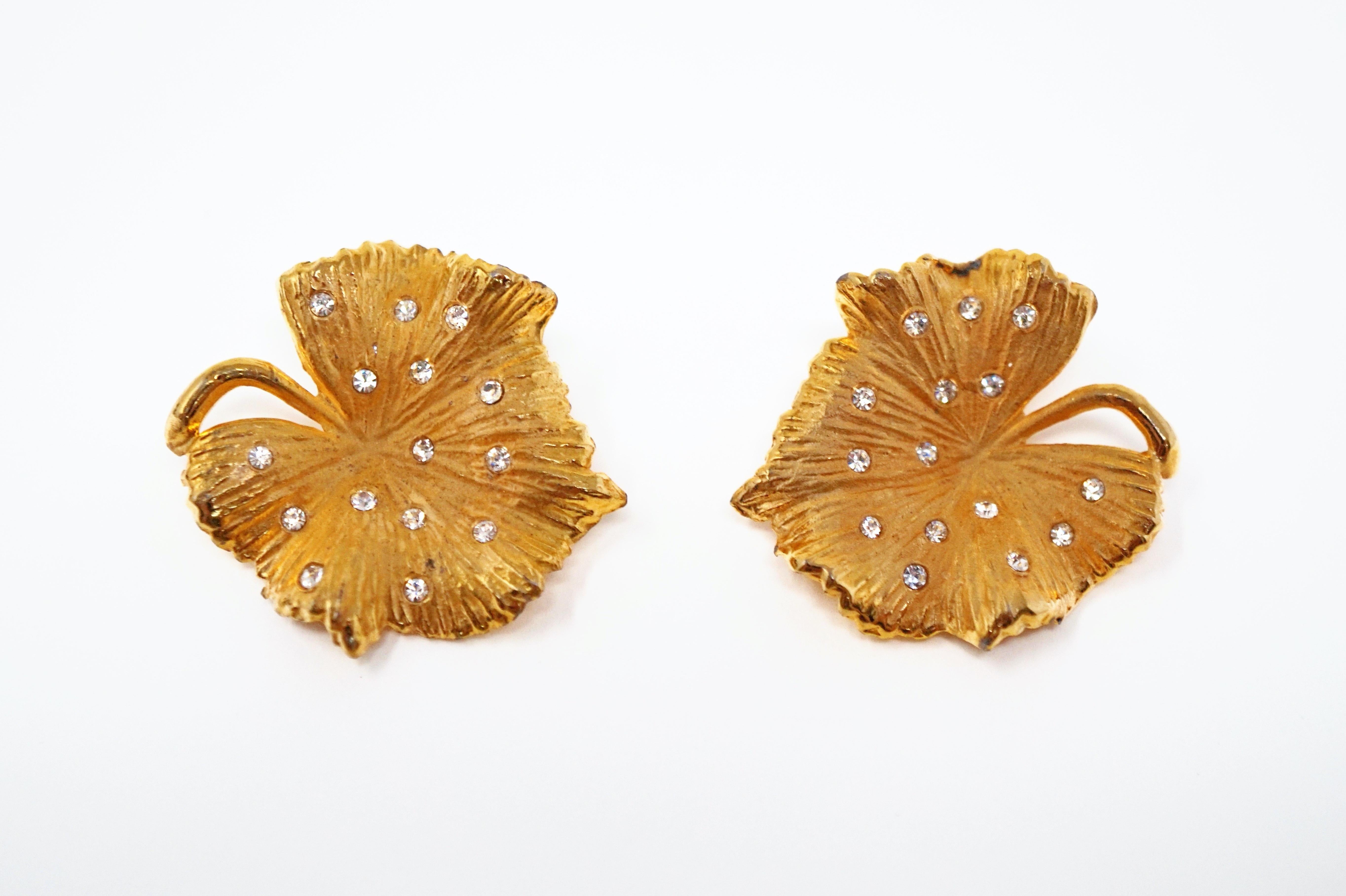 vintage leaf earrings