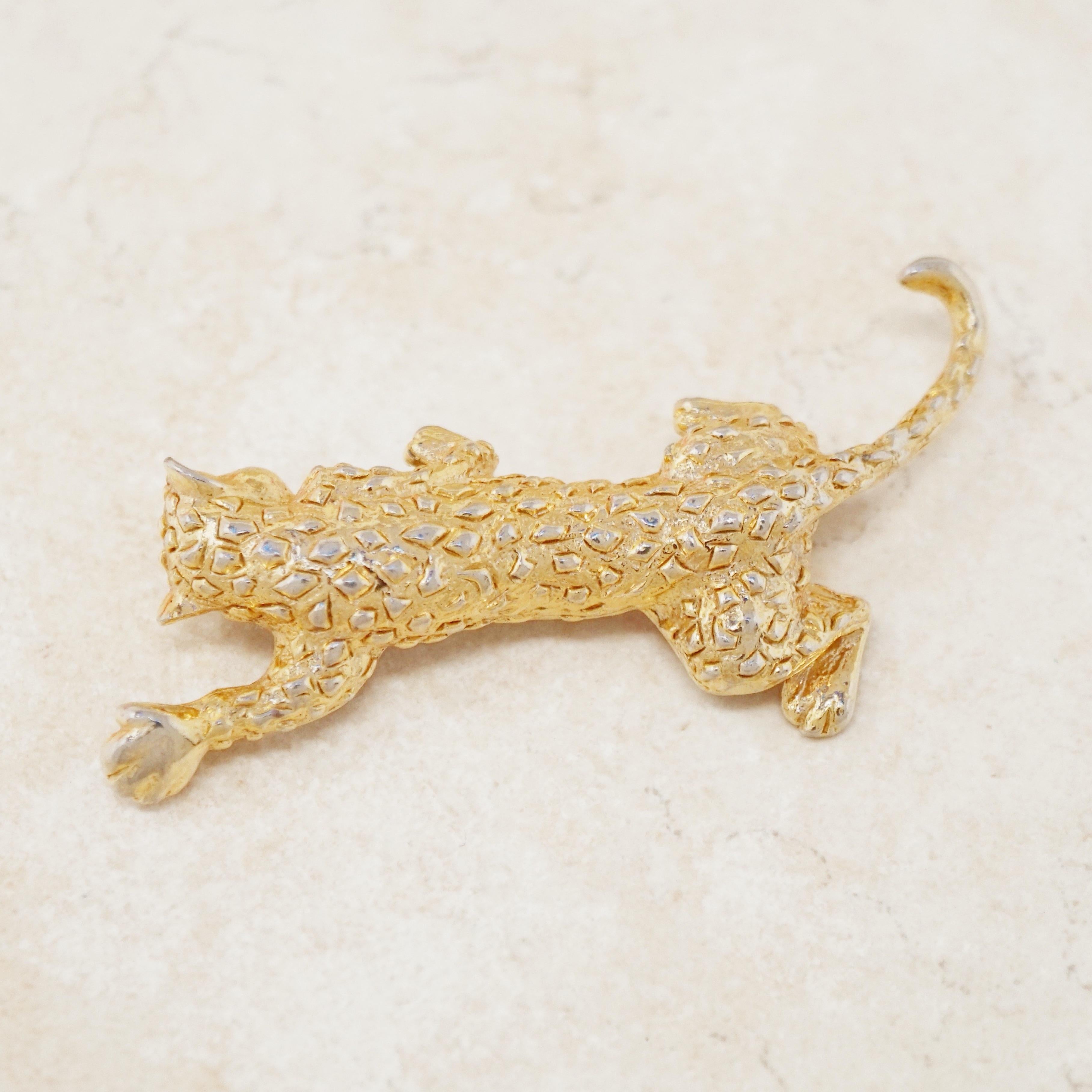 Vintage Gilded Leopard Figural Brooch, 1980s In Good Condition In McKinney, TX