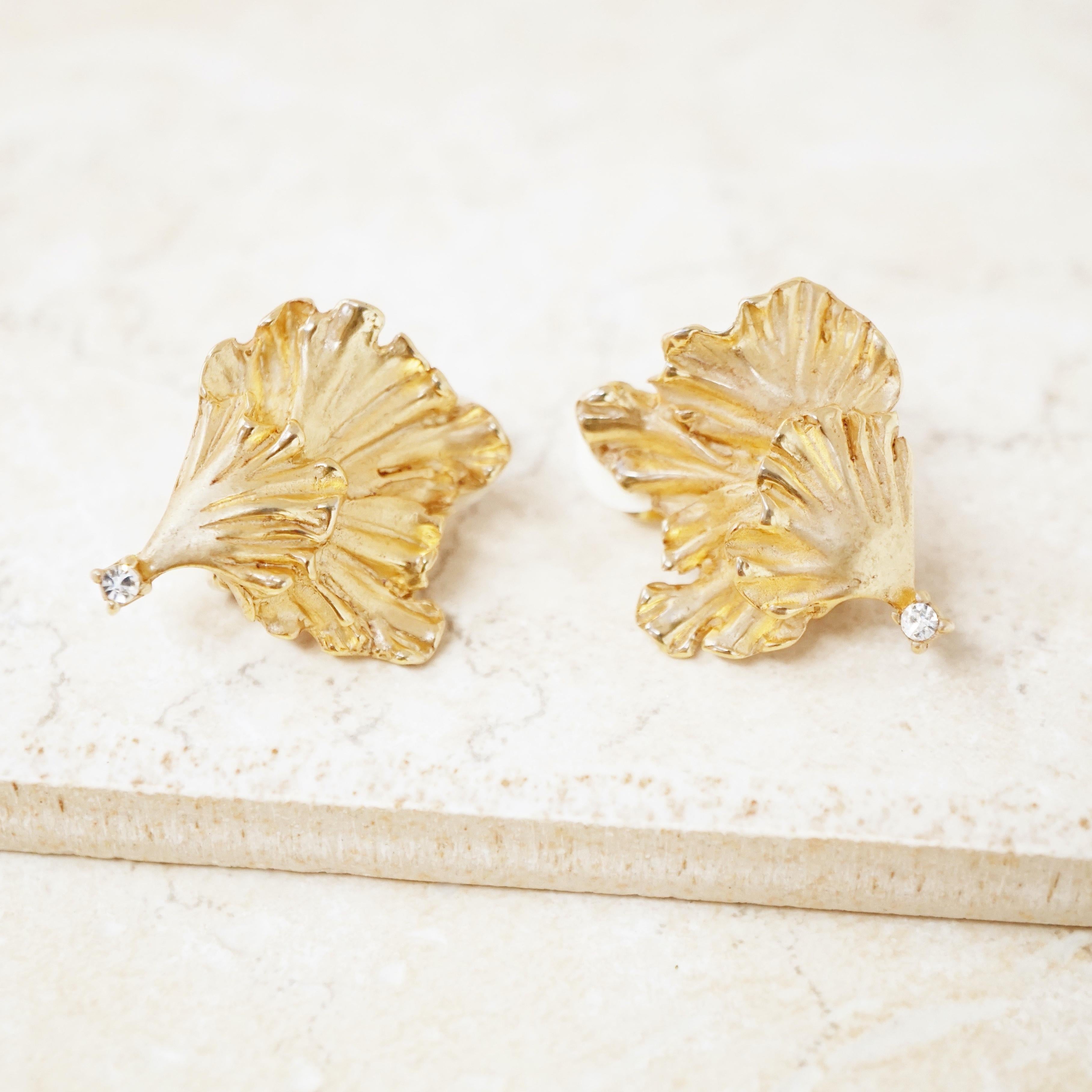 Vintage Gilded Lily Pad Earrings with Crystal Rhinestones by Erwin Pearl, 1990s In Excellent Condition In McKinney, TX