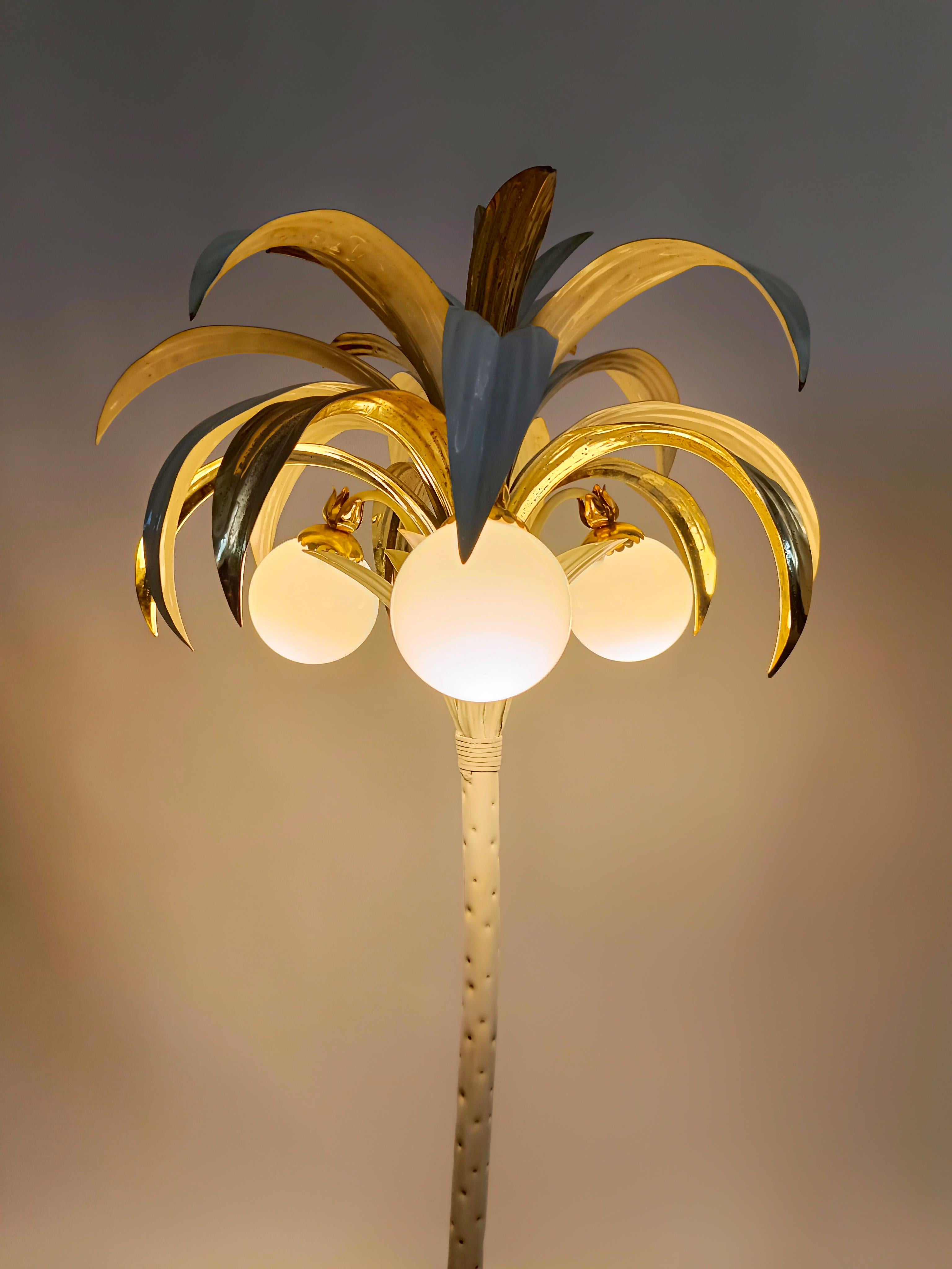 Vintage Gilded Palm Tree Floor Lamp in the Style of Hans Kögl, Italy, 1970s For Sale 9