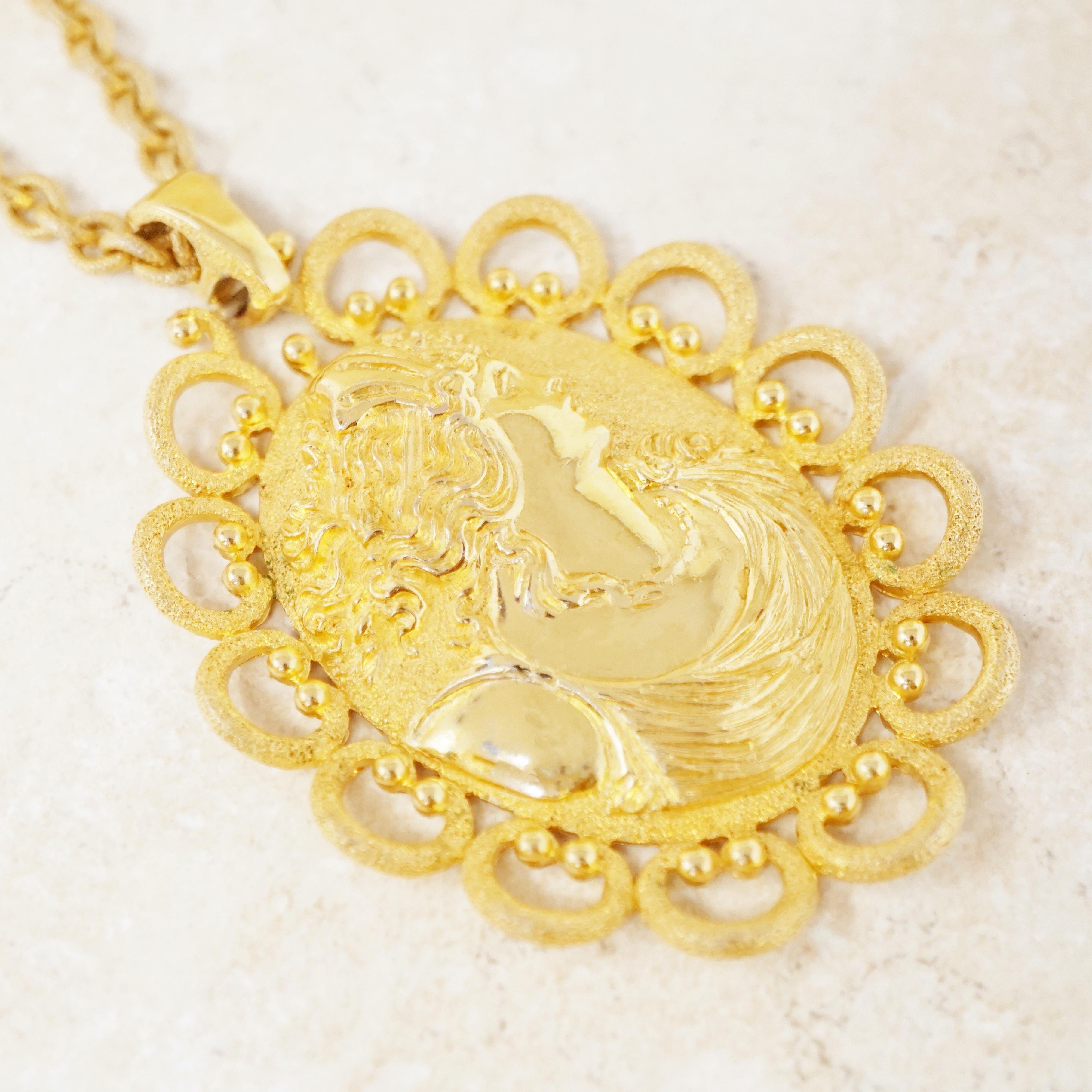 Vintage Gilded Roman Goddess Cameo Pendant Necklace by Trifari, 1960s In Excellent Condition For Sale In McKinney, TX