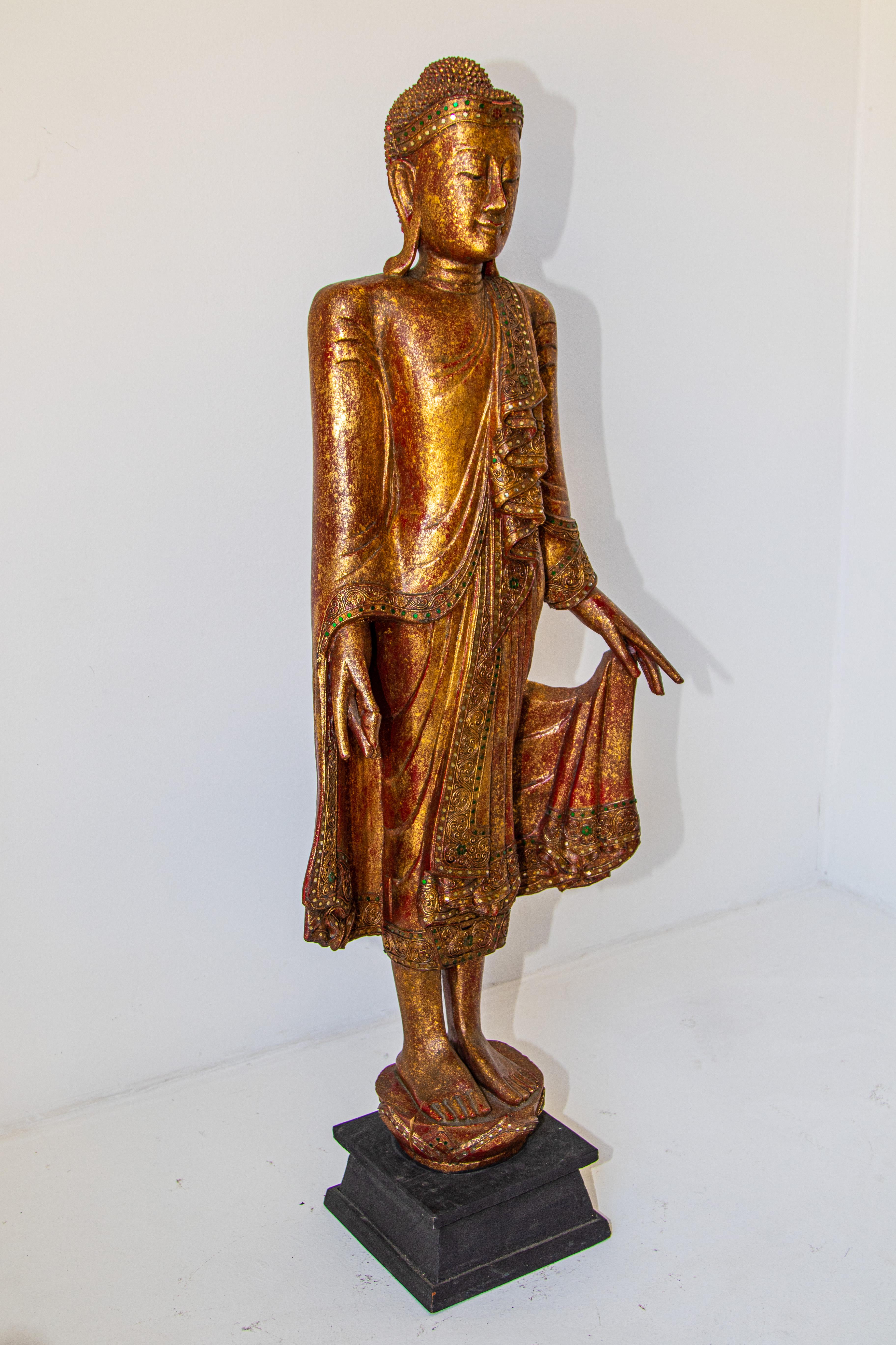 Vintage Gilded Sculpture of a Thai Standing Buddha For Sale 6