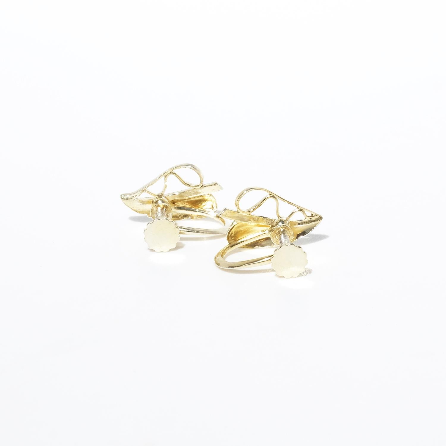 Women's or Men's Vintage Gilded Silver Earrings by Swedish master Reinhold Muhr, Made 1952 For Sale
