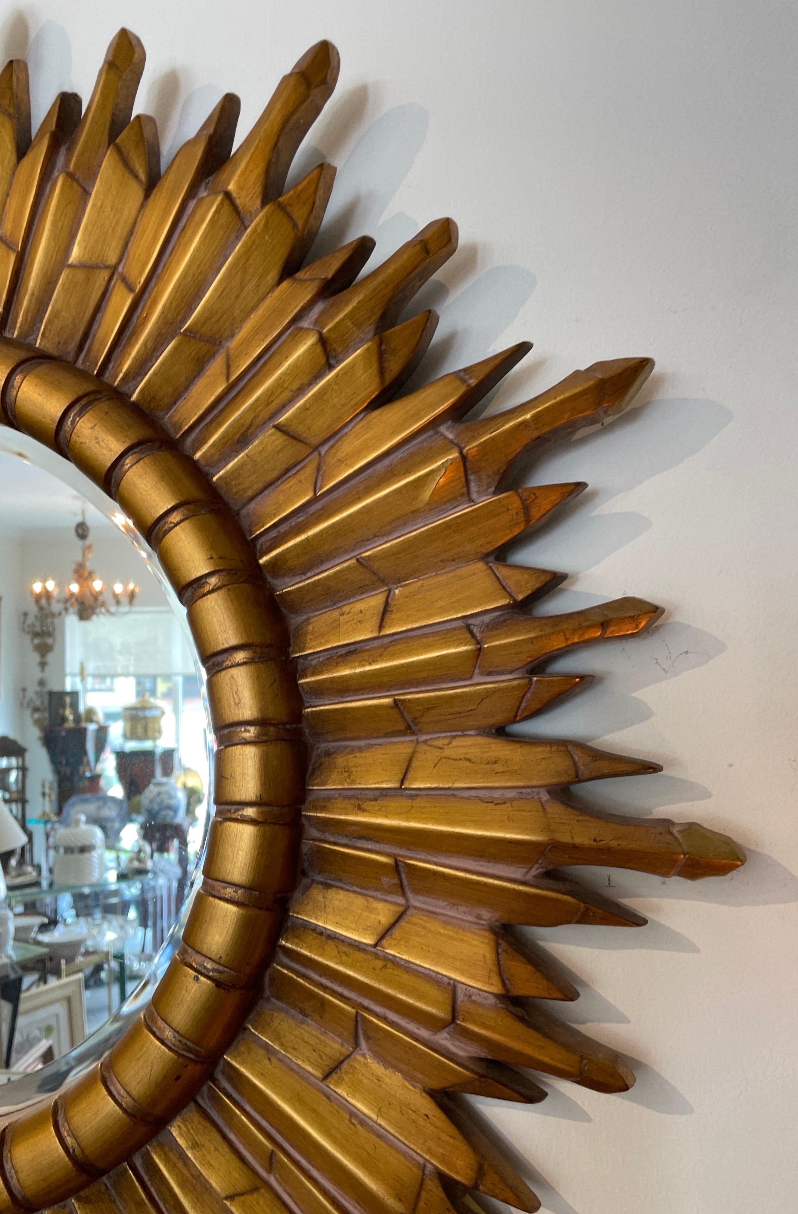 Miroir mural doré Sunburst vintage Bon état - En vente à West Palm Beach, FL
