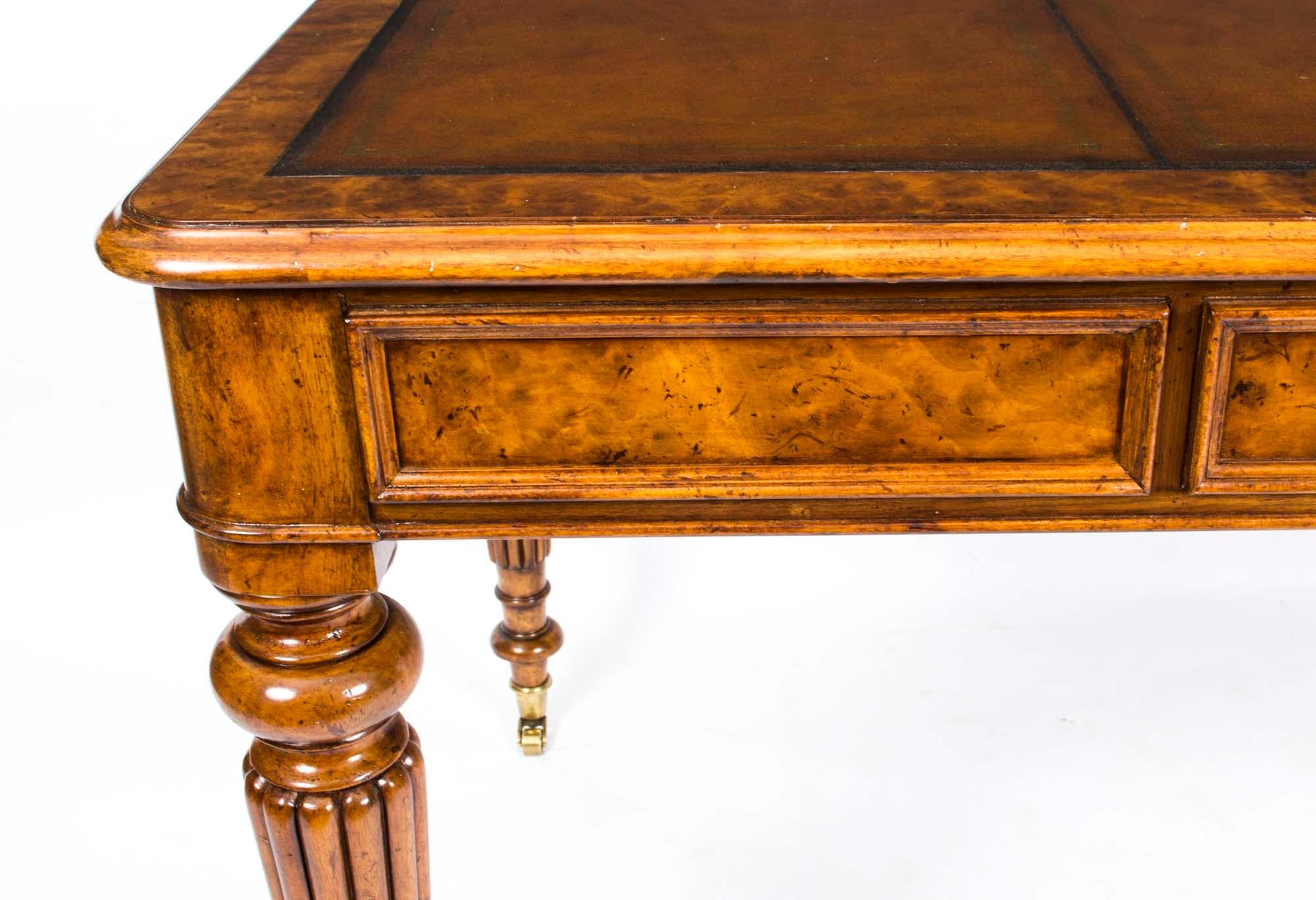 Vintage Gillows Style Burr Walnut Writing Table Desk 20th Century For Sale 12