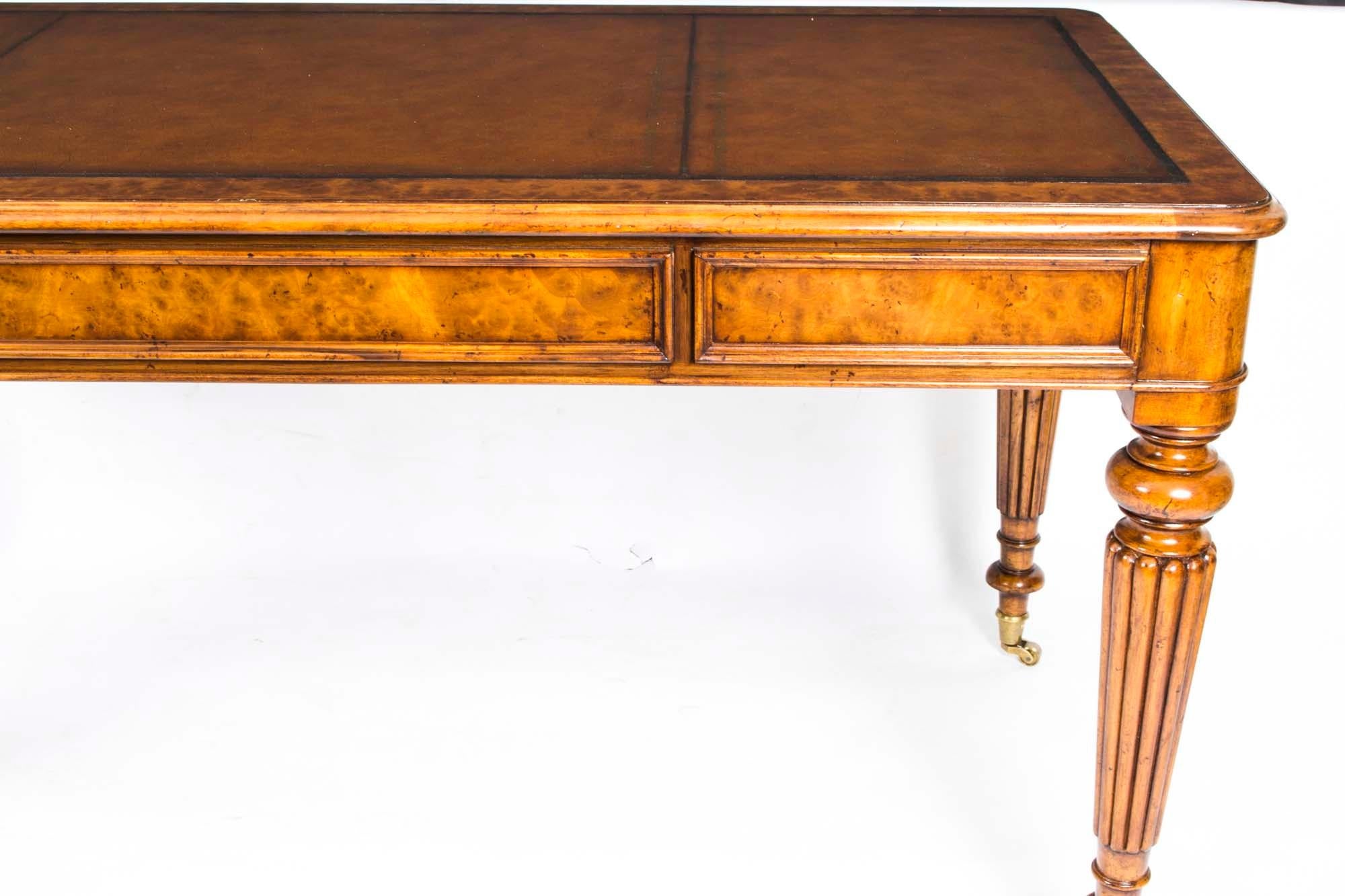 Vintage Gillows Style Burr Walnut Writing Table Desk 20th Century For Sale 13