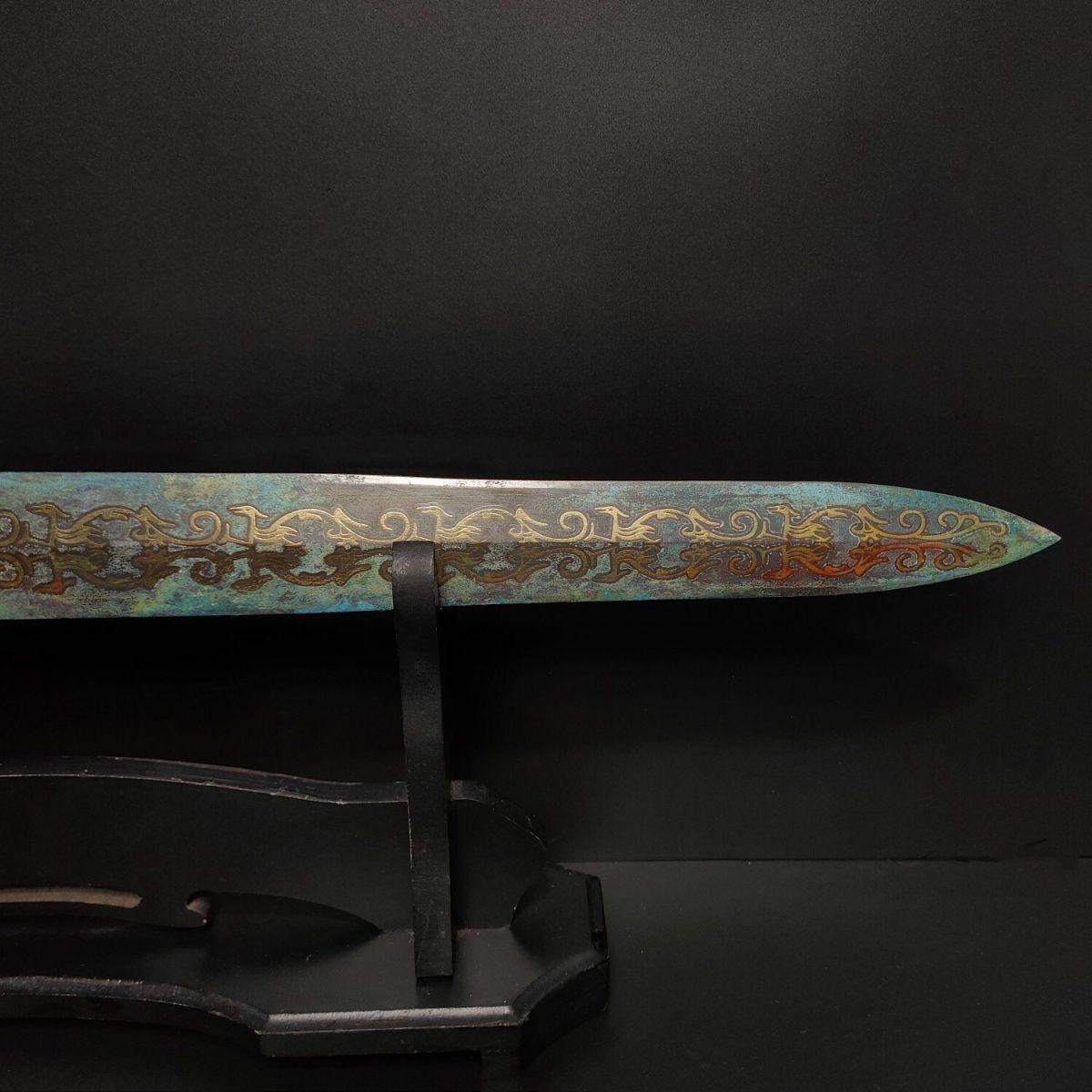 Grande épée vintage en bronze doré et argenté de Chine Epée originale en vente 3