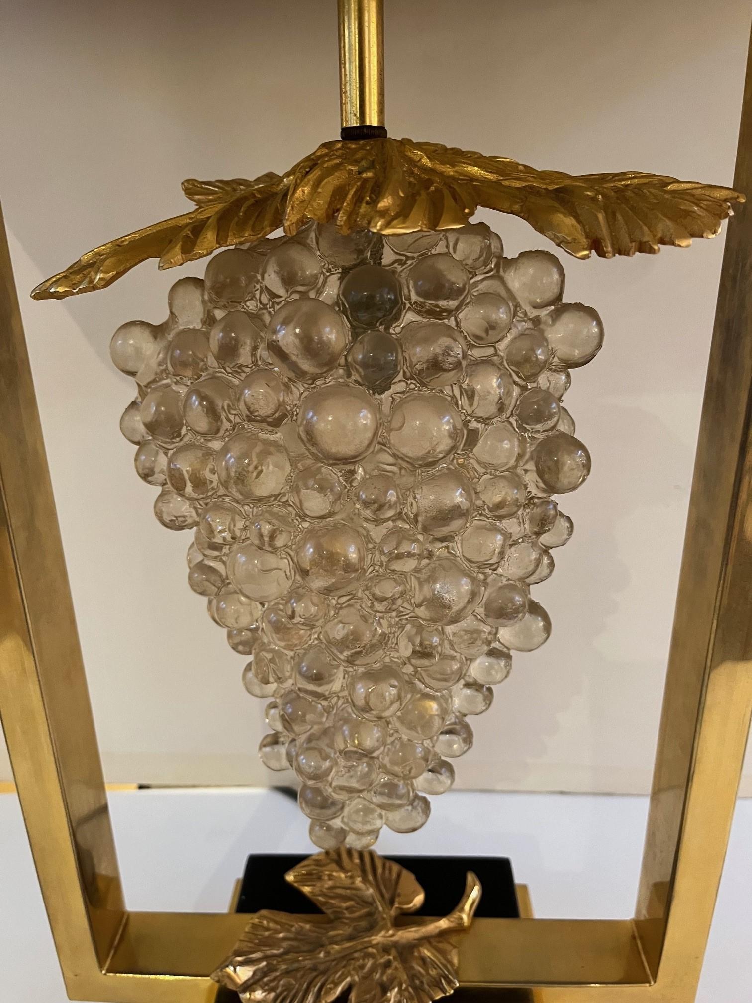 Vintage Gilt Bronze Table Lamp with Murano Grape Cluster For Sale 4