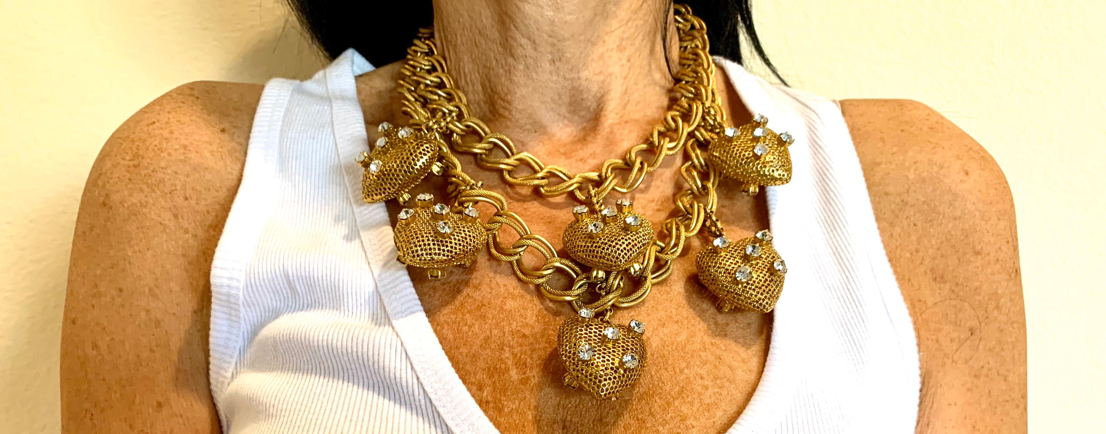 Vintage Gilt Chain and Diamanté Heart Bib Statement Necklace  3