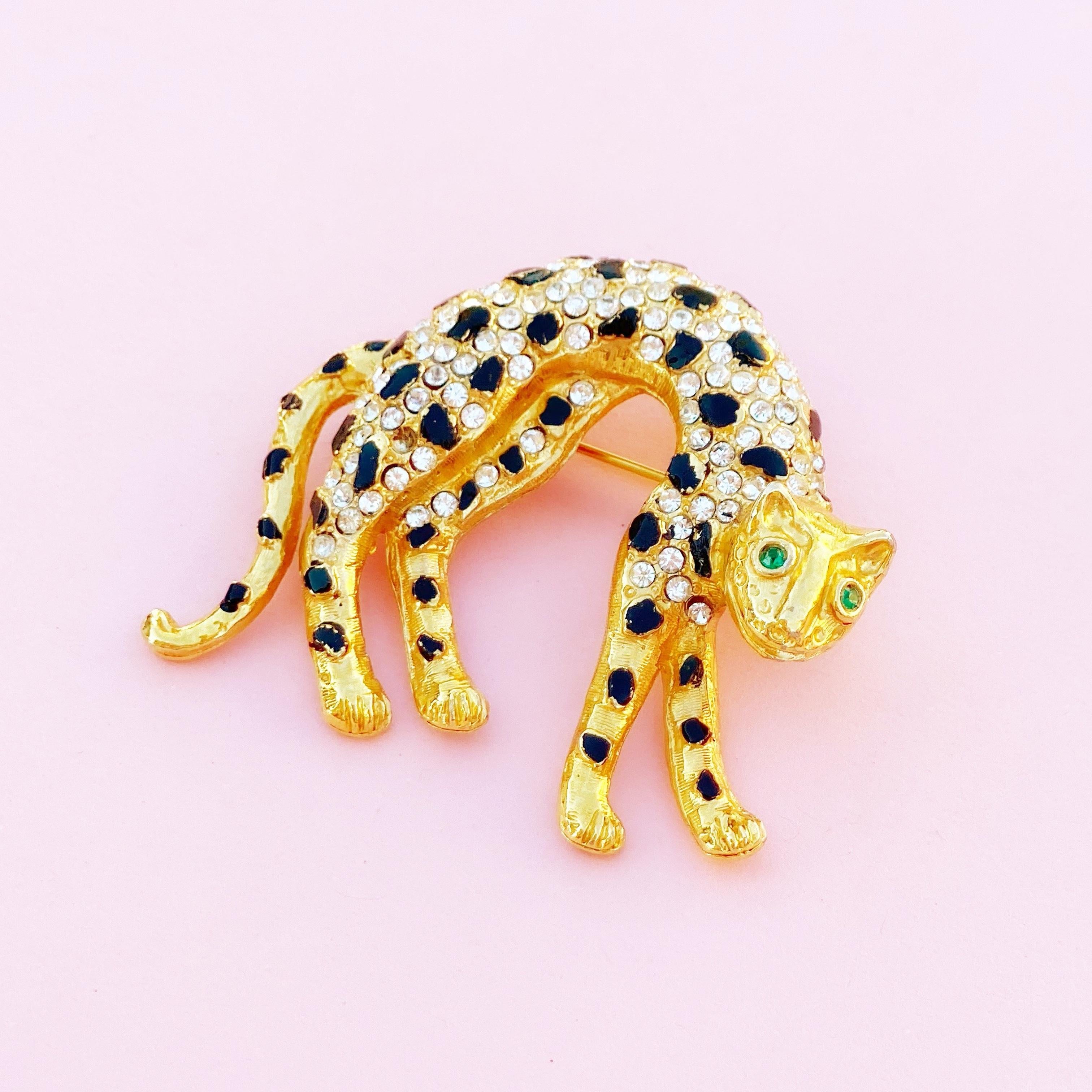 Vintage Gilt & Crystal Rhinestone Panther Figural Brooch, 1980s In Excellent Condition For Sale In McKinney, TX