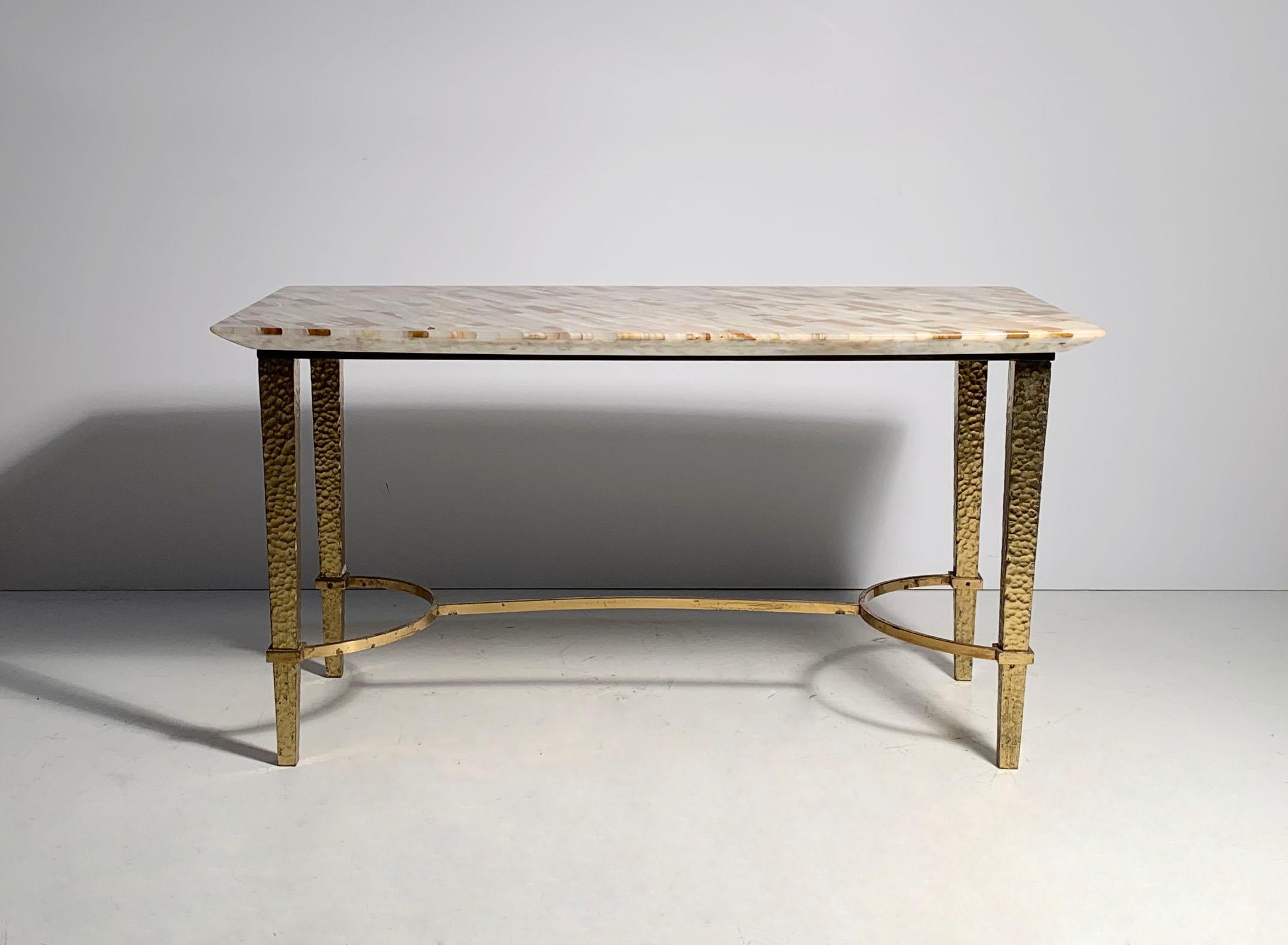 Vintage Gilt / Gilded Hammered Metal Petite Coffee Table with Stone Top In Good Condition For Sale In Chicago, IL