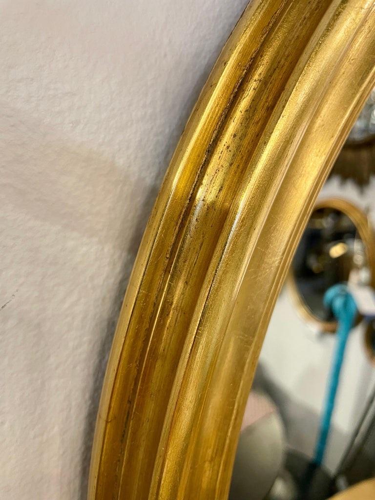 Vergoldeter ovaler italienischer Vintage-Spiegel 1