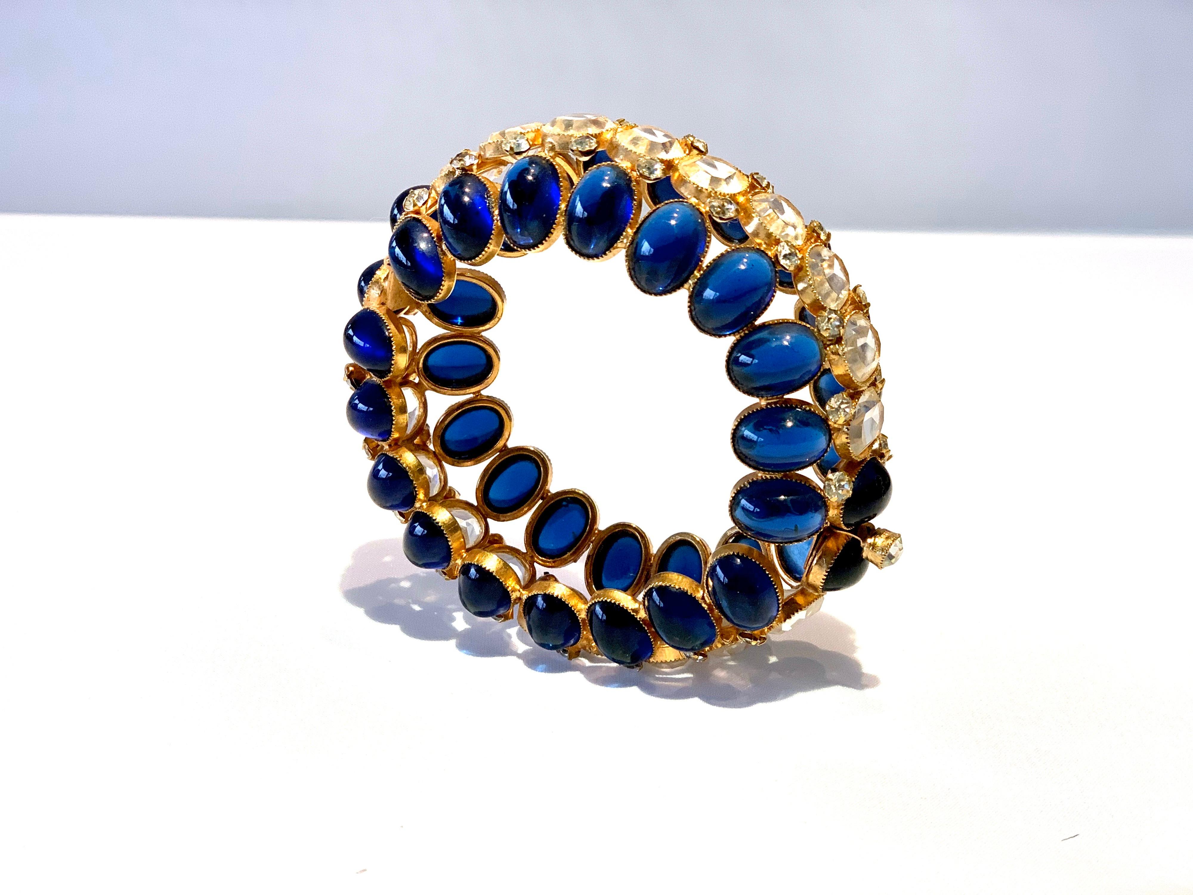 Vintage Gilt Textured Sapphire Diamanté Statement Bracelet  In Excellent Condition In Palm Springs, CA