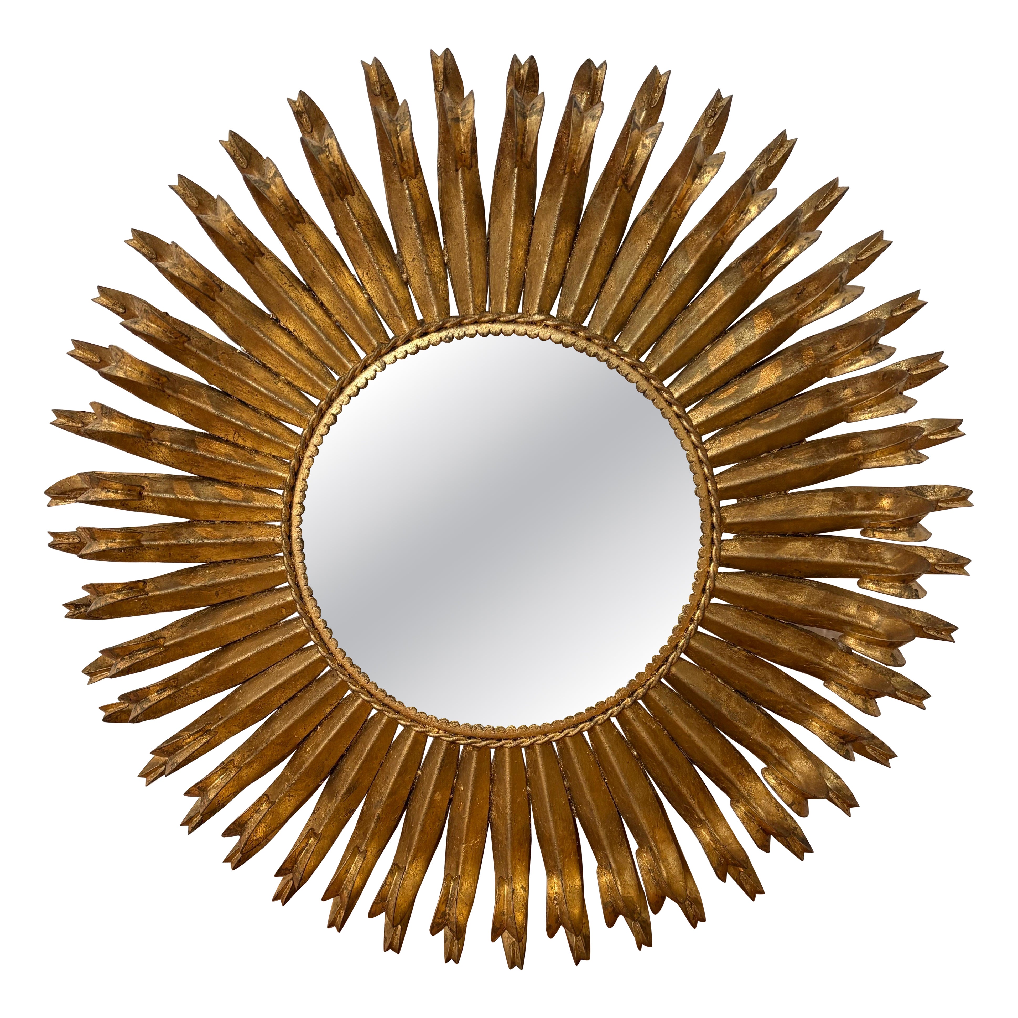 Miroir à cils vintage en métal doré en vente