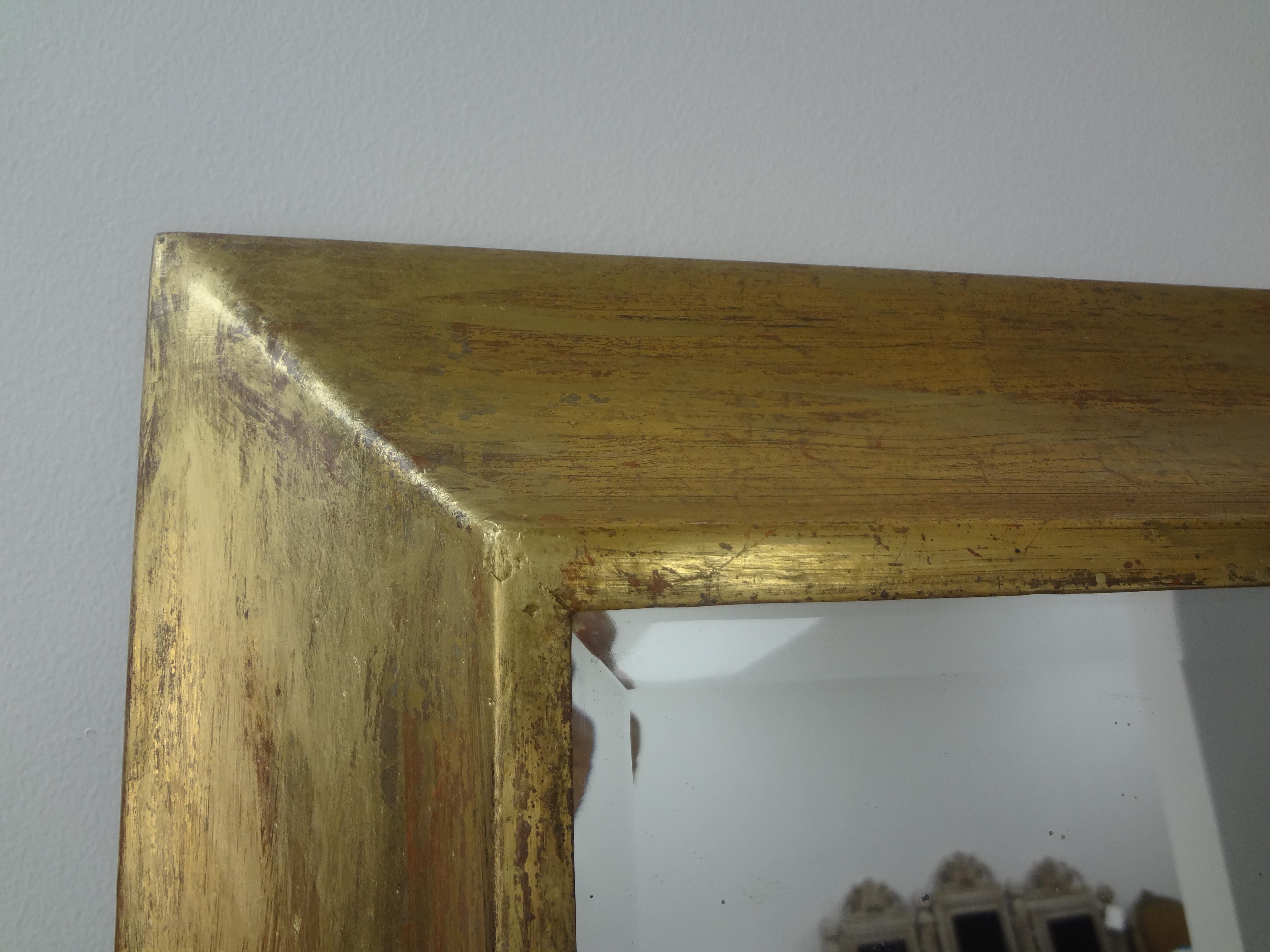 Miroir vintage en bois doré en vente 2