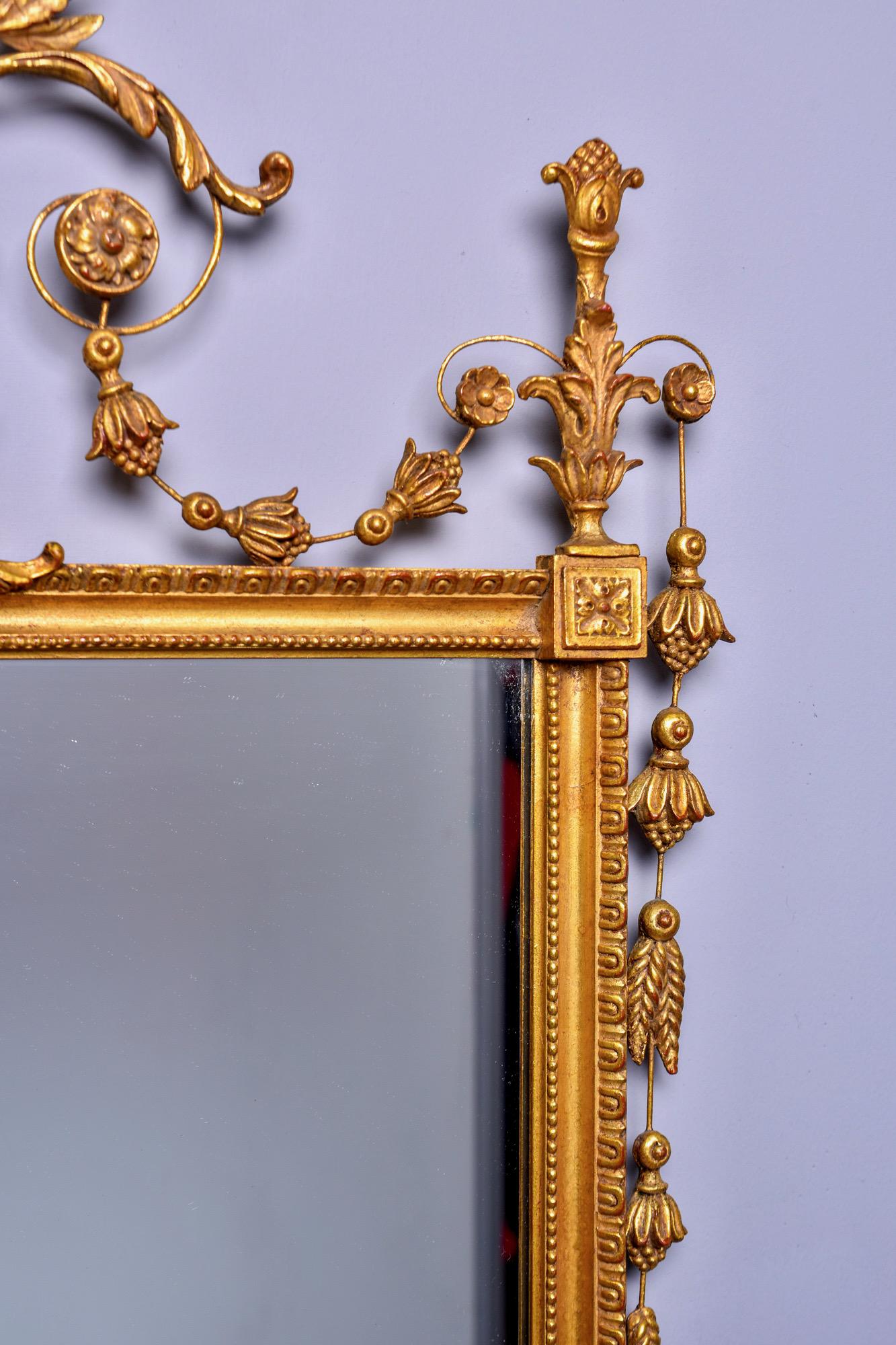 20th Century Vintage Giltwood Mirror with Fancy Crest