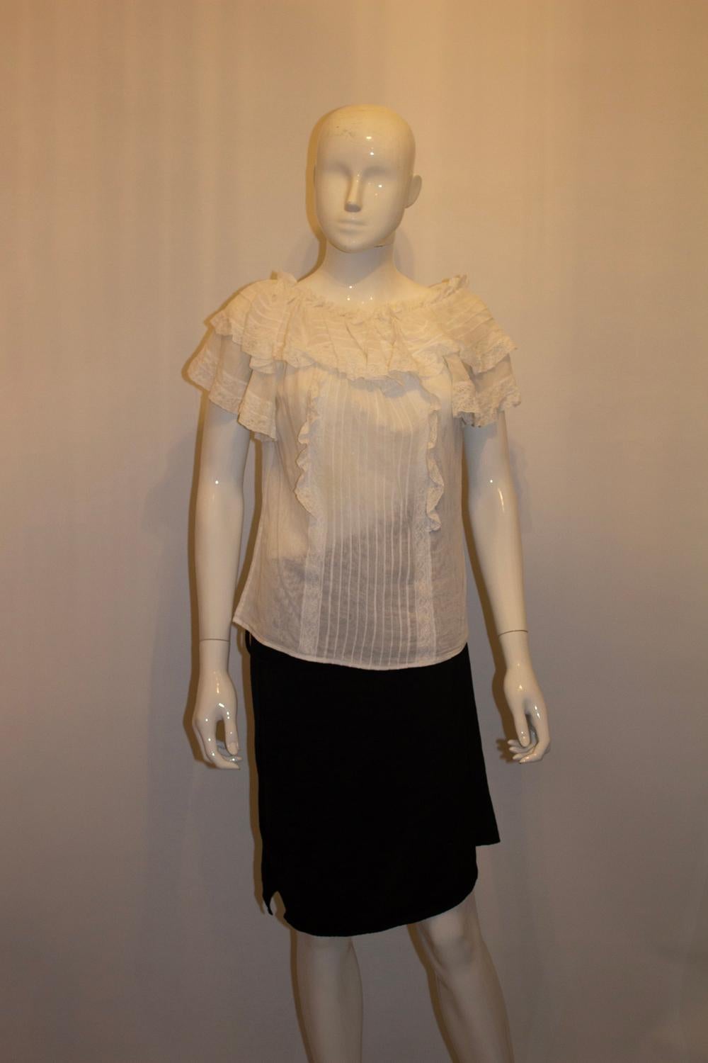 Vintage Gina Fratini White Cotton Top with Lace Detail For Sale 2