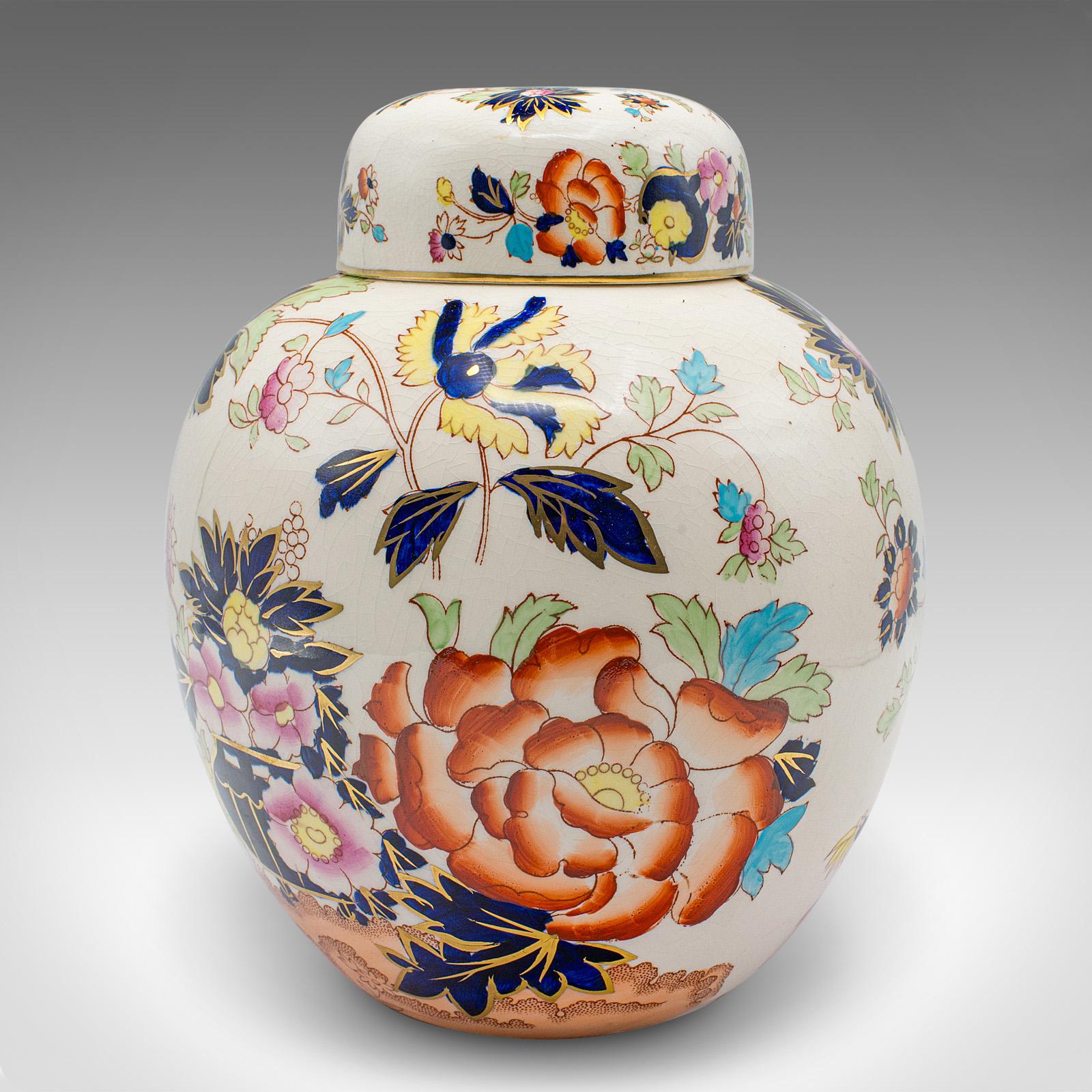 Mid-Century Modern Pot à gingembre vintage anglais, céramique, urne à pointes décoratives Art Déco, vers 1930 en vente