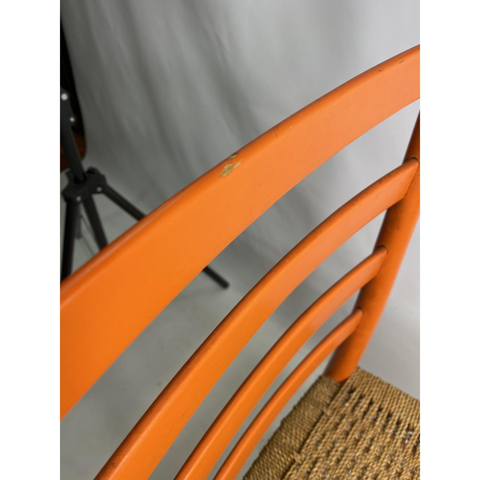 Vintage Gio Ponti Style Orange Chair, Made in Italy In Good Condition For Sale In Esperance, NY