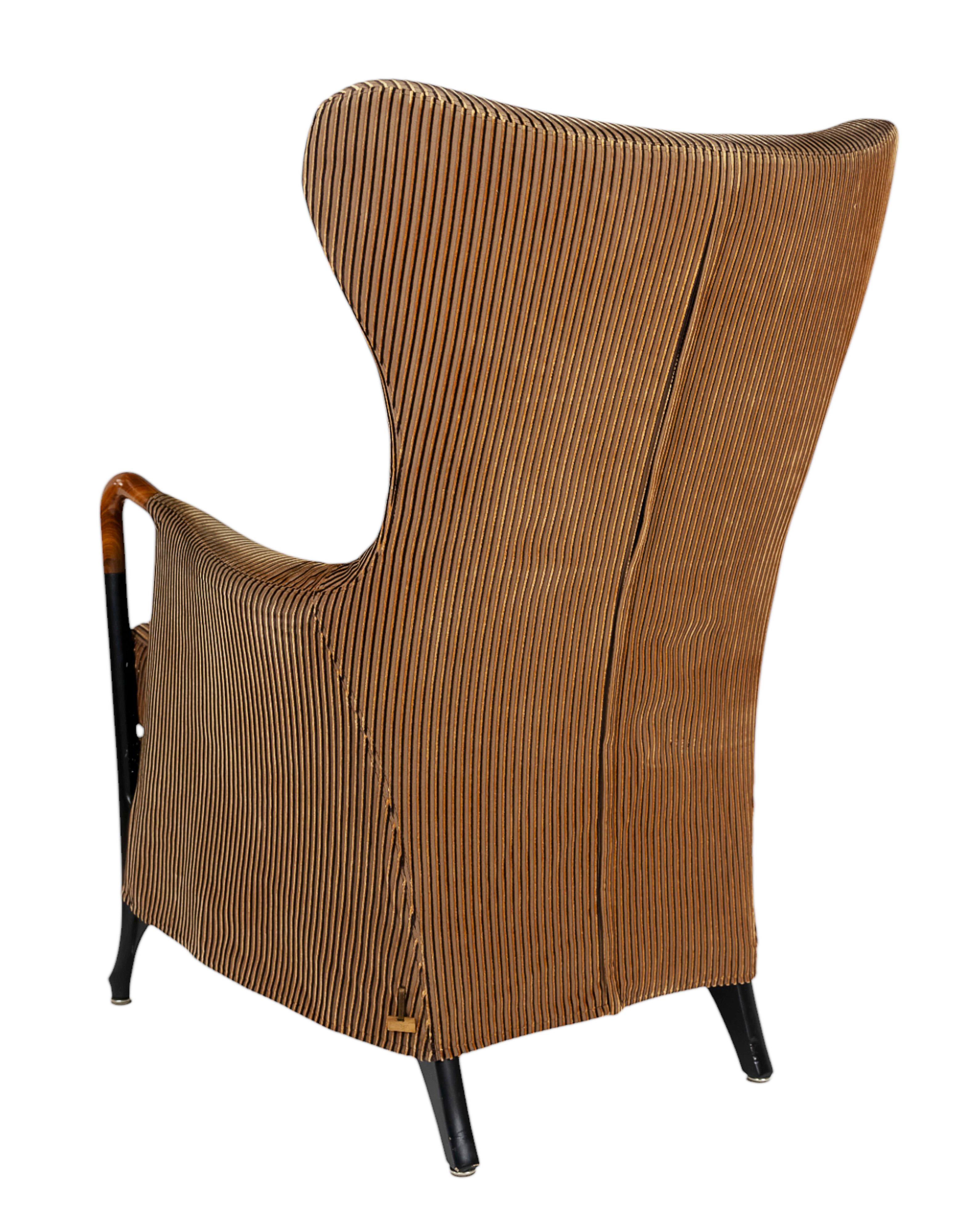 Sillón Vintage Giorgetti Progetti de Umberto Asnago Textil en venta