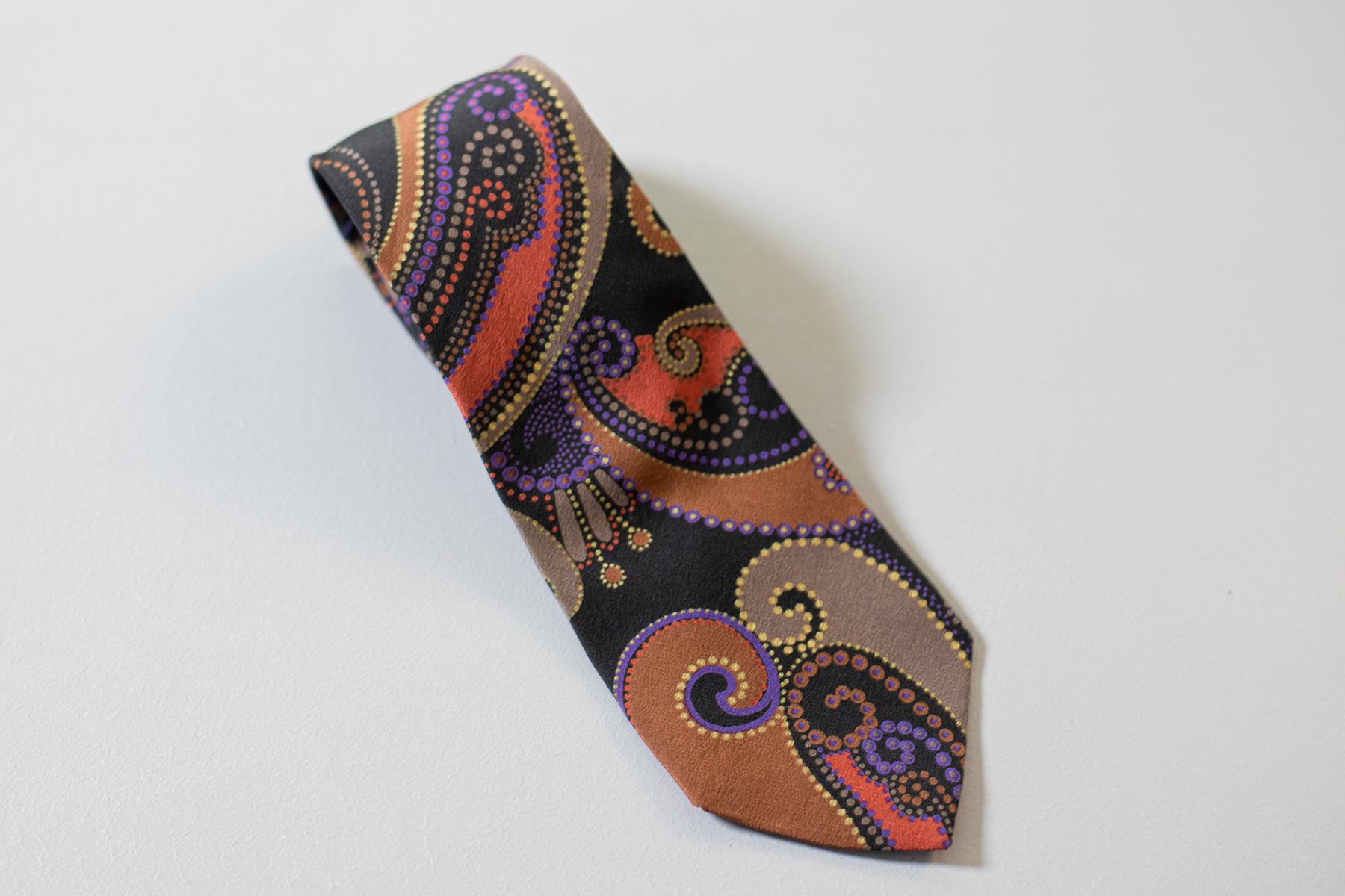 Marron Giorgio Armani - Cravate vintage entièrement en soie en vente