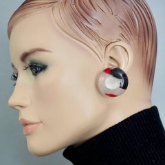 Boucles d'oreilles rondes vintage en acrylique « Lucite » rouge et noir, avec le logo Giorgio Armani