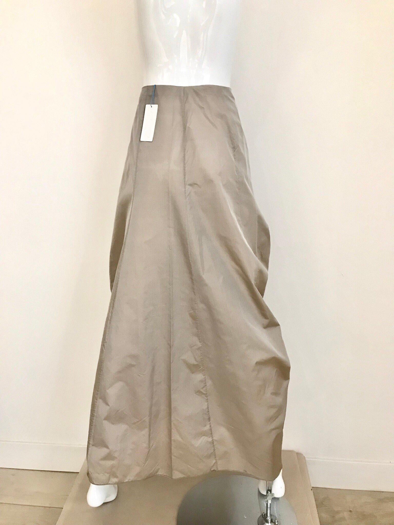 Vintage Giorgio Armani Origami Pleat Silk Skirt In Good Condition In Beverly Hills, CA