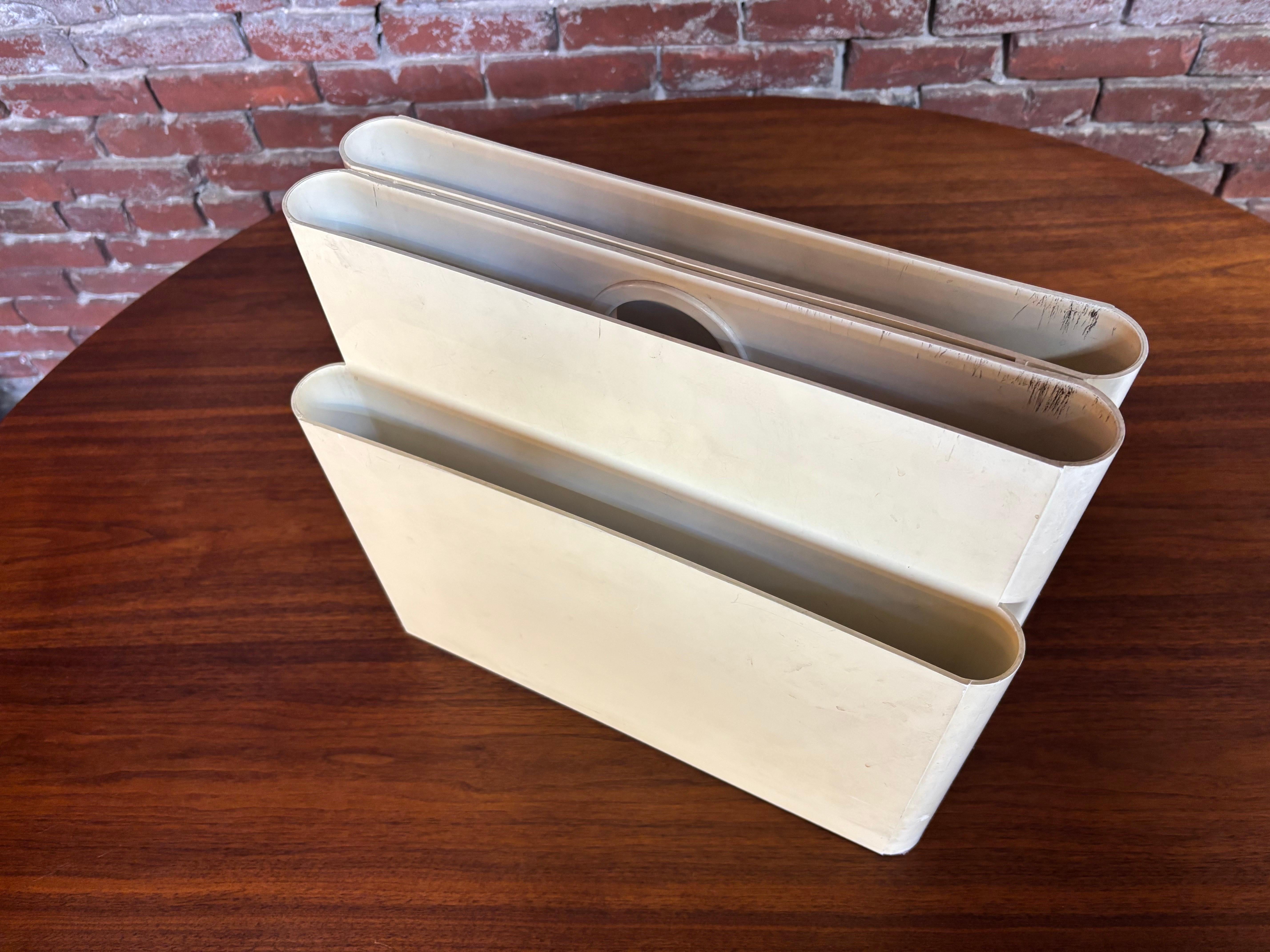 Giotto Stoppino for Kartell Vintage White Plastic Magazine Rack!  2 Available!  No chips or cracks but both show some yellowing to the finish.