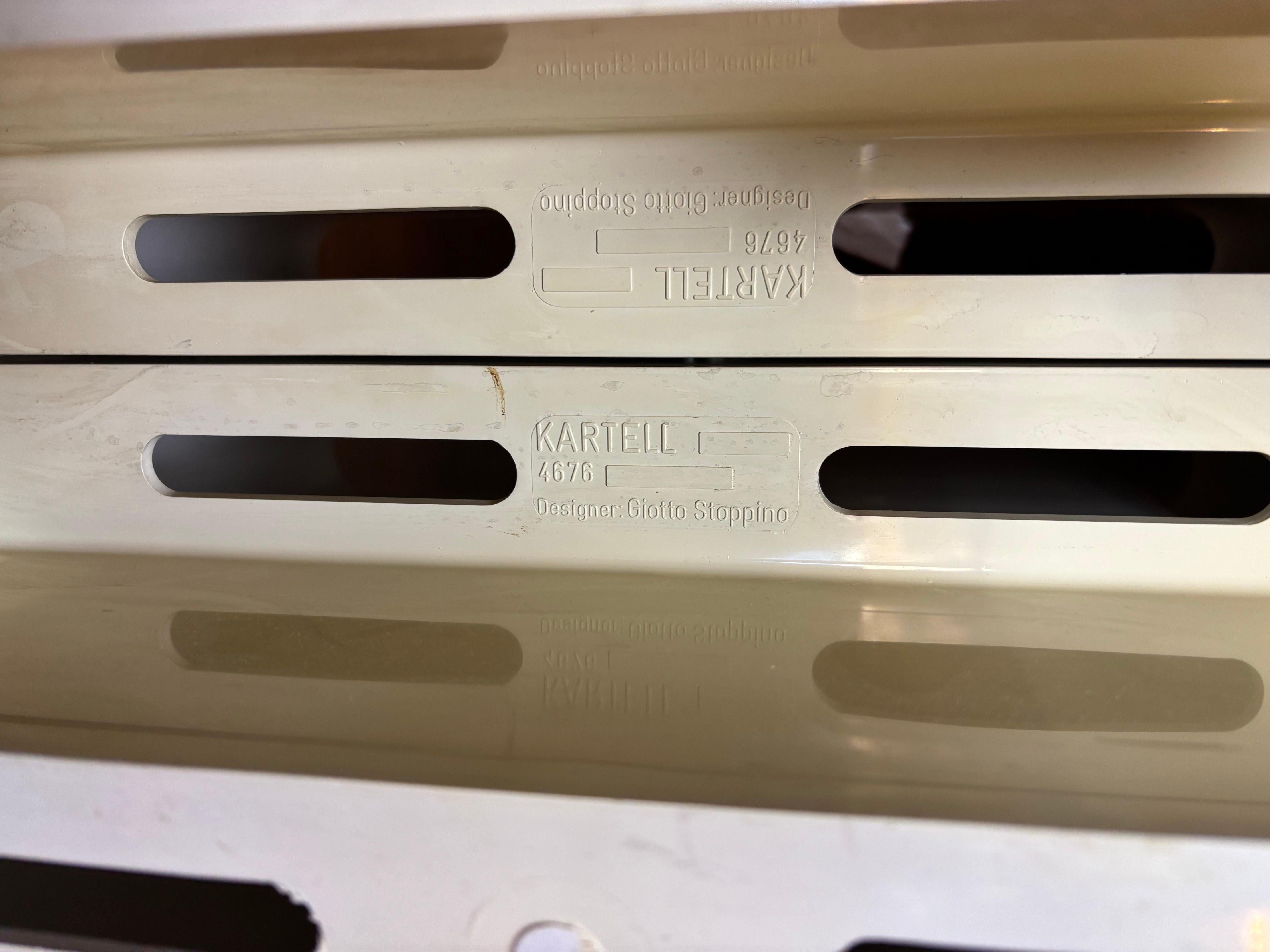 Italian VINTAGE Giotto Stoppino for Kartell Magazine Rack For Sale