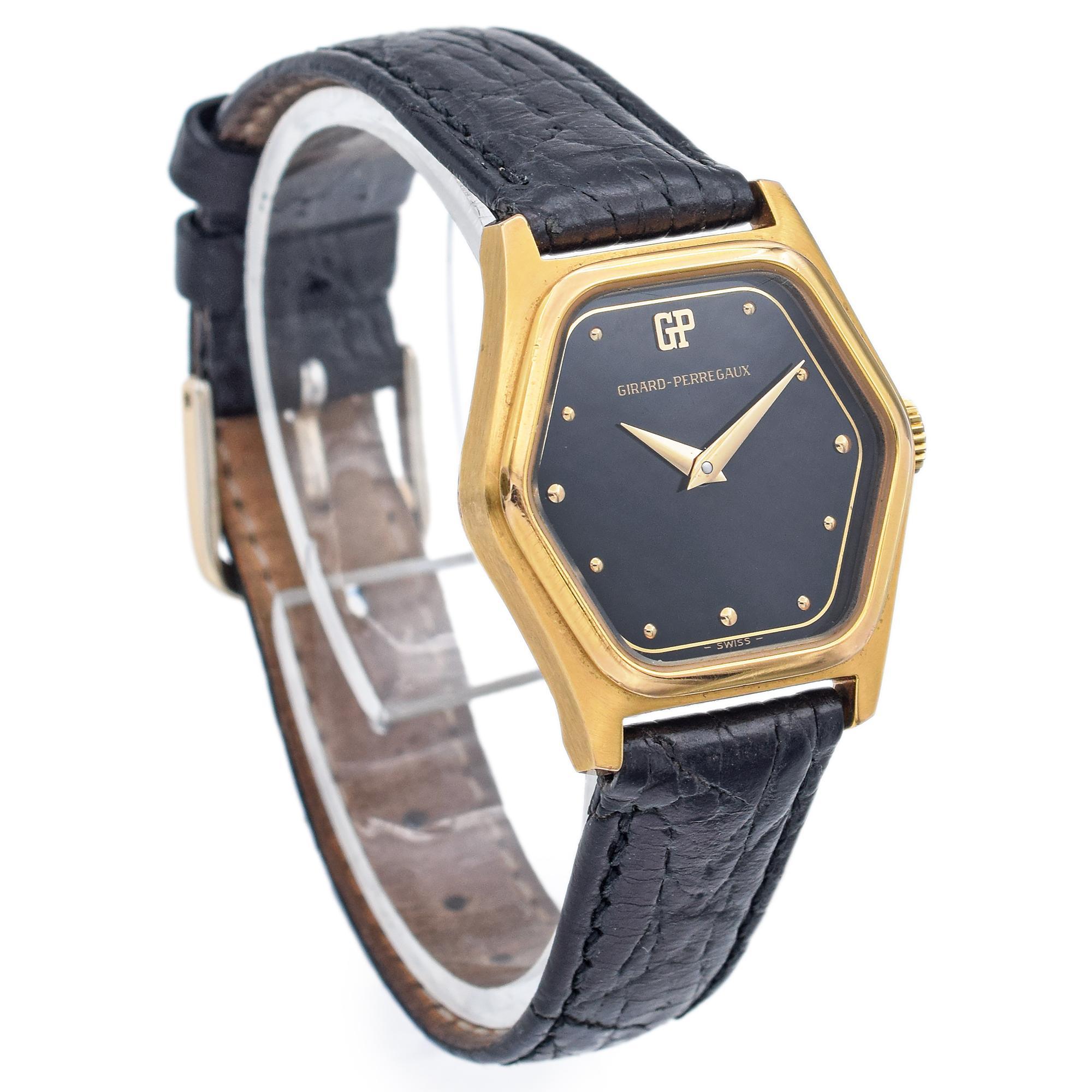 Reloj vintage Girard Perregaux de oro amarillo de 18 quilates de cuerda manual para mujer en Bueno estado para la venta en New York, NY