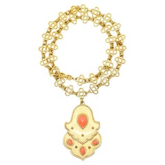 Vintage Givenchy 1977 Pink Faux Coral Cream Backing Long Chain Necklace