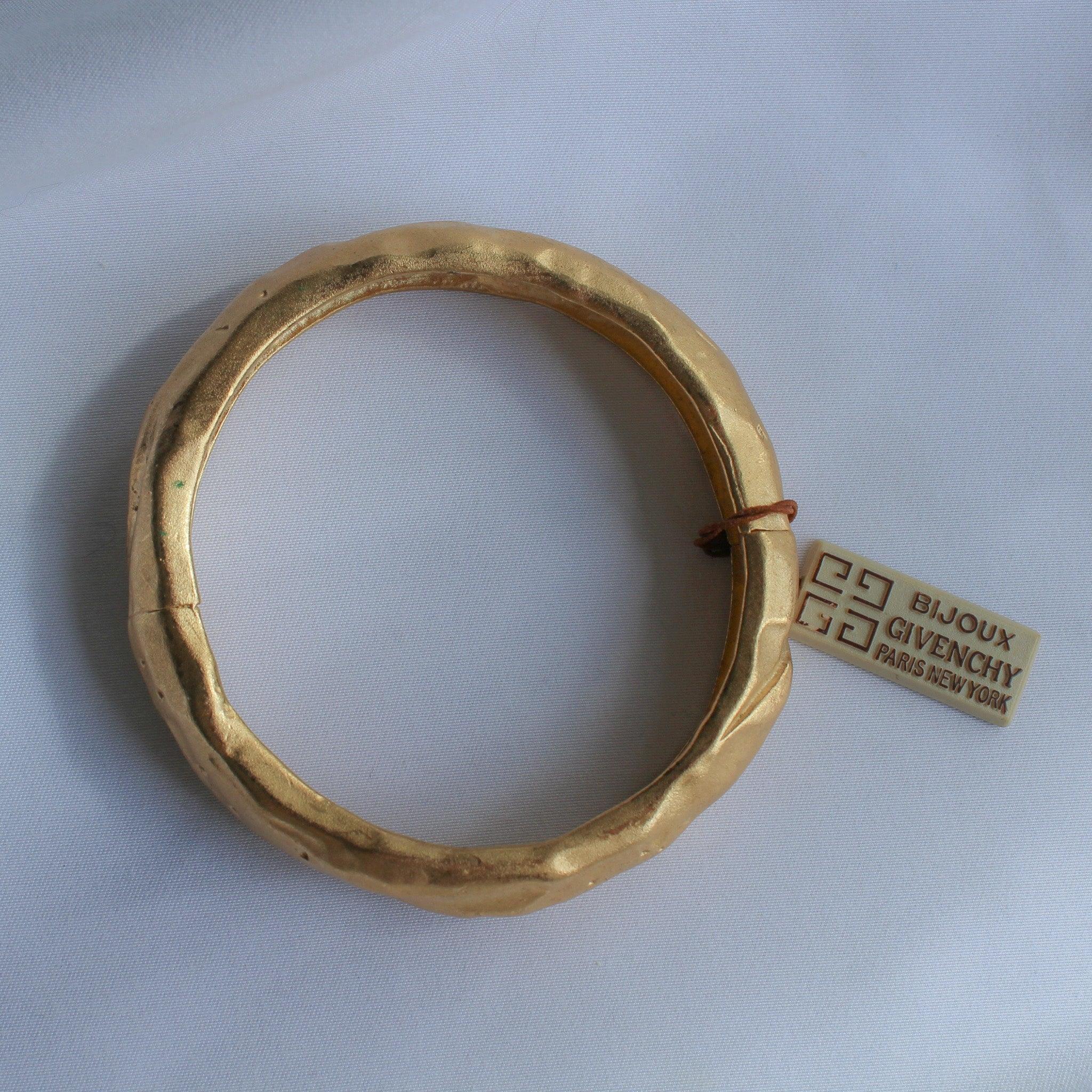Bracelet vintage Givenchy 1980 Pour femmes en vente