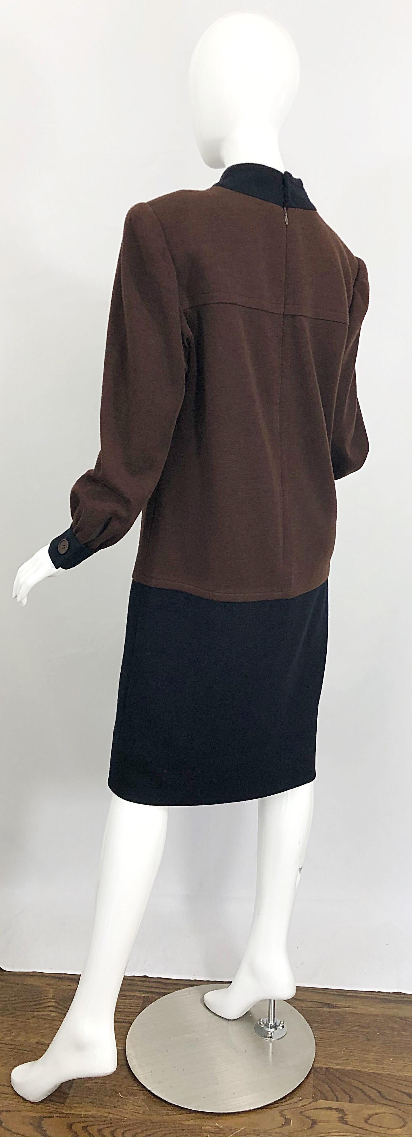 Vintage 80s Givenchy Brown and Black Virgin Wool Long Sleeve Mock Neck Sac Dress For Sale 8