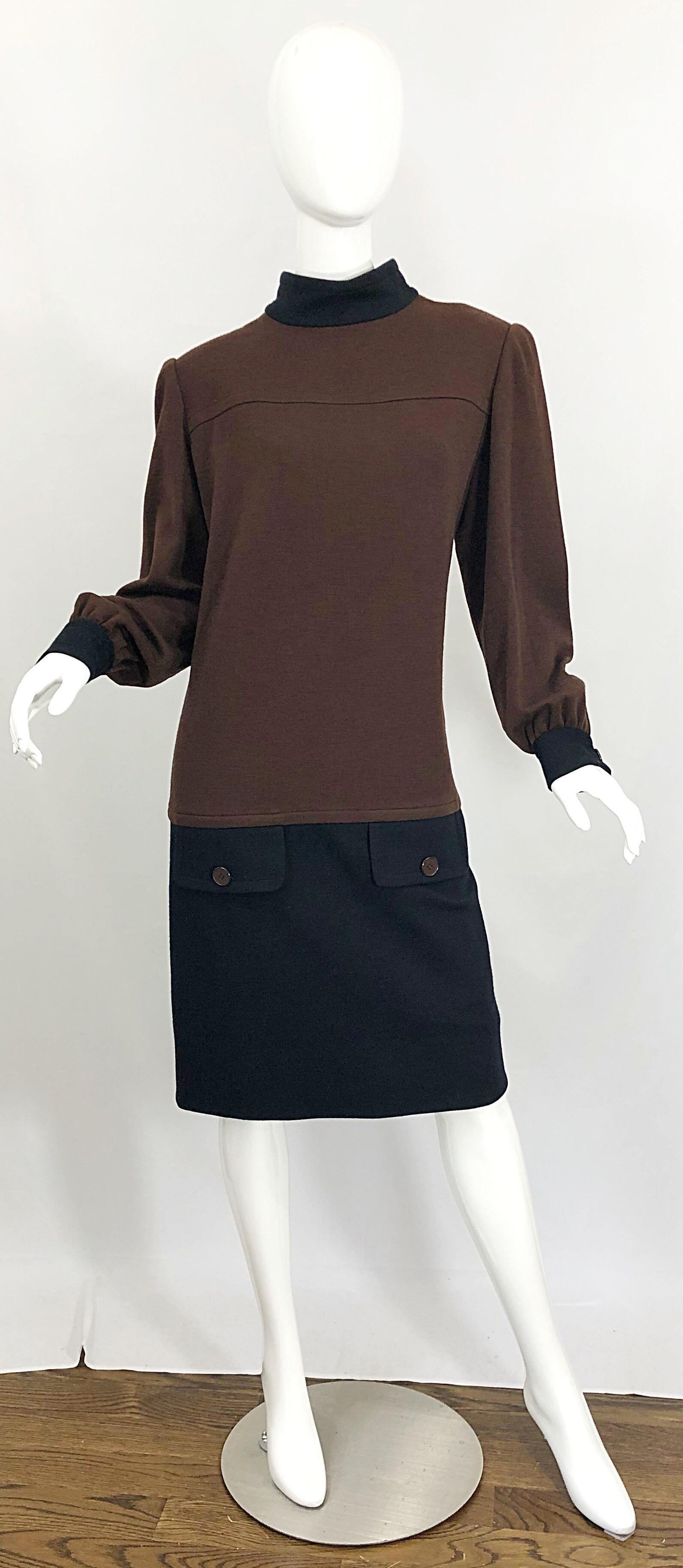 Vintage 80s Givenchy Brown and Black Virgin Wool Long Sleeve Mock Neck Sac Dress For Sale 9