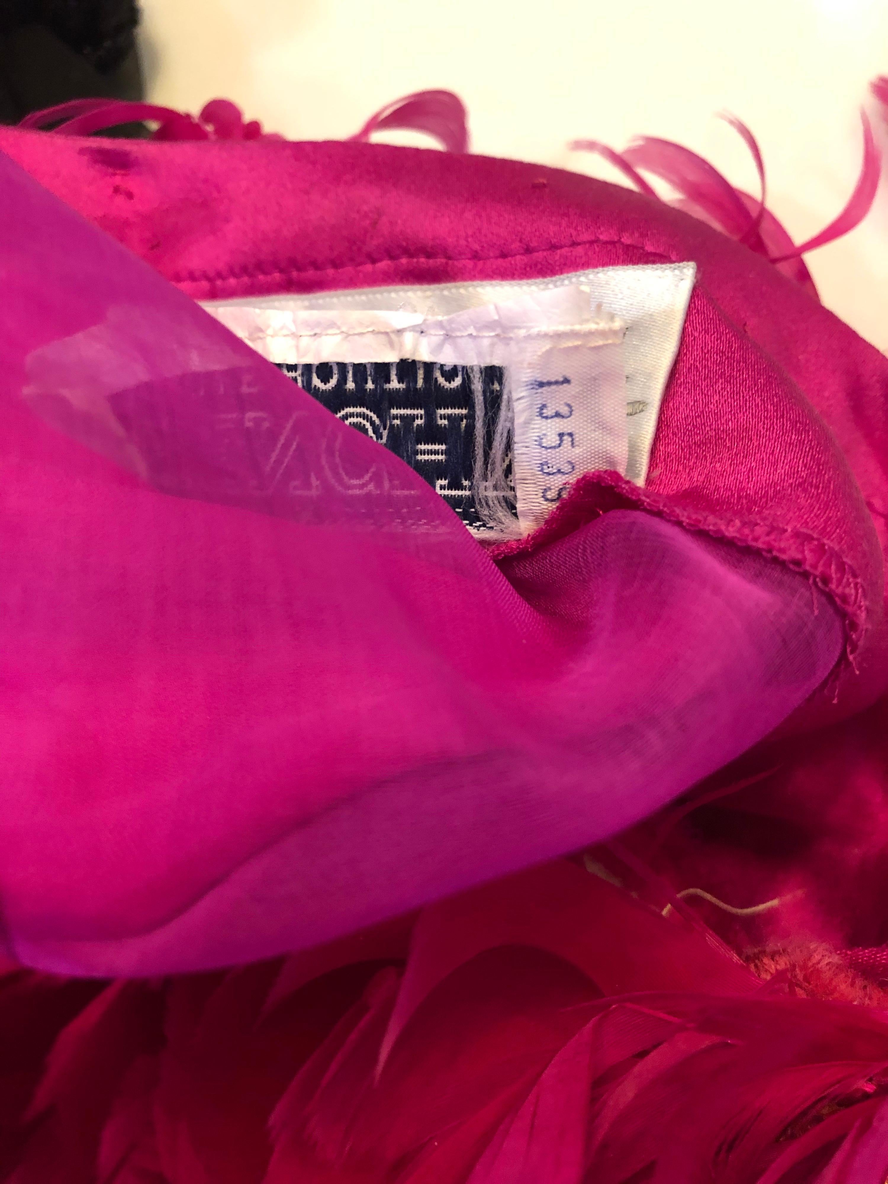 Givenchy Couture Hot Pink Fuchsia 1980er Jahre Federn Belted Langarm Kleid im Angebot 14