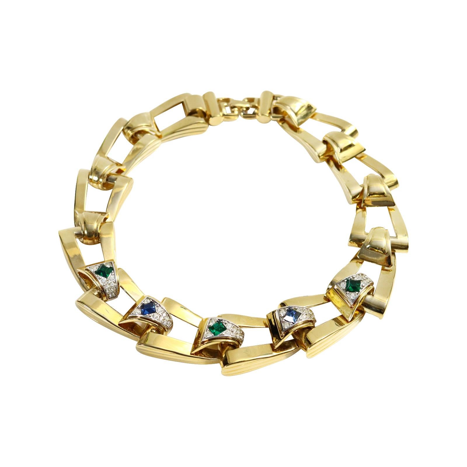 Vintage Givenchy Diamante and Gold Tone Link Necklace Circa 1980 en vente 4
