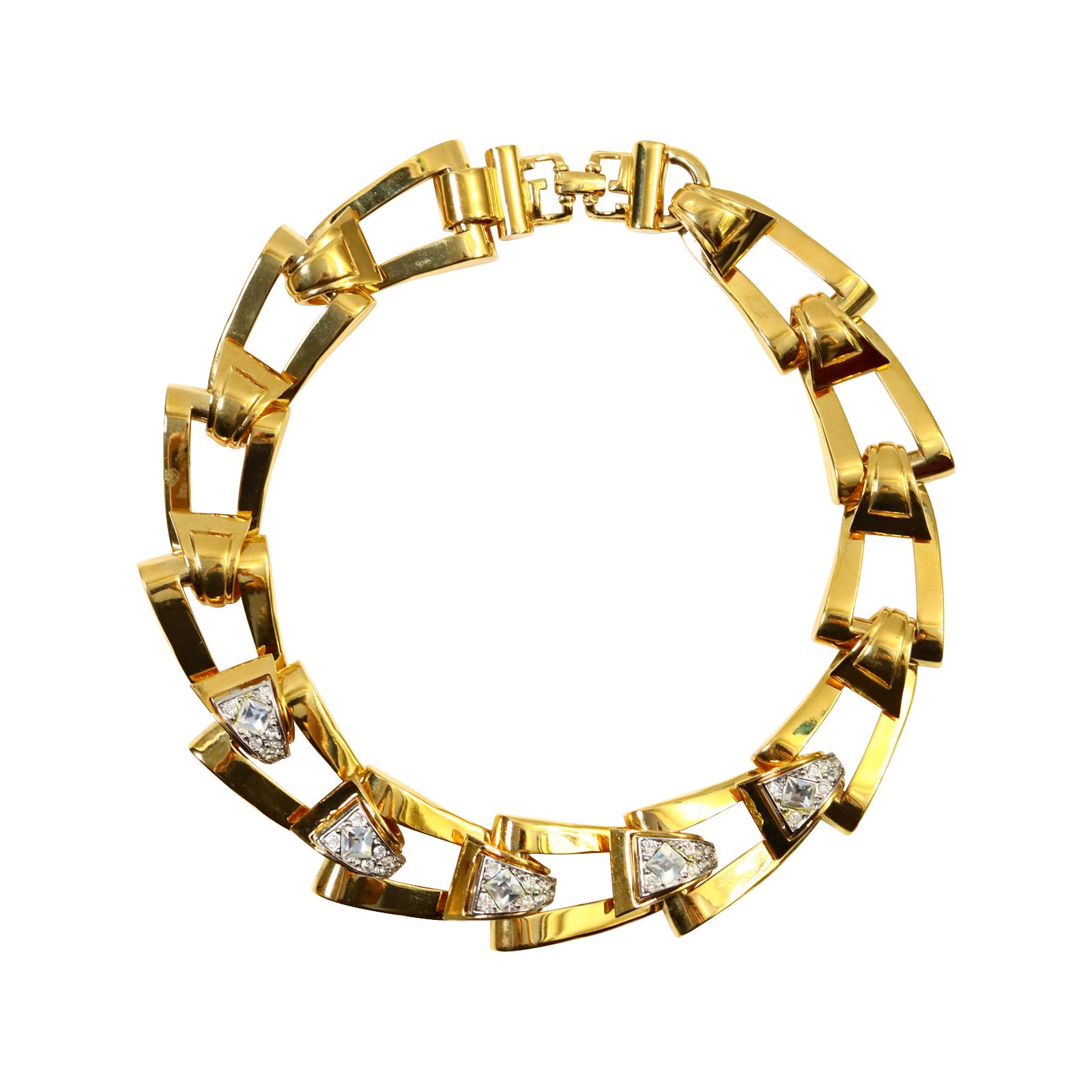 Vintage Givenchy Diamante and Gold Tone Link Necklace Circa 1980s For Sale 1
