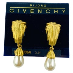 Givenchy, boucles d'oreilles vintage en gouttes en fausses perles, années 1980