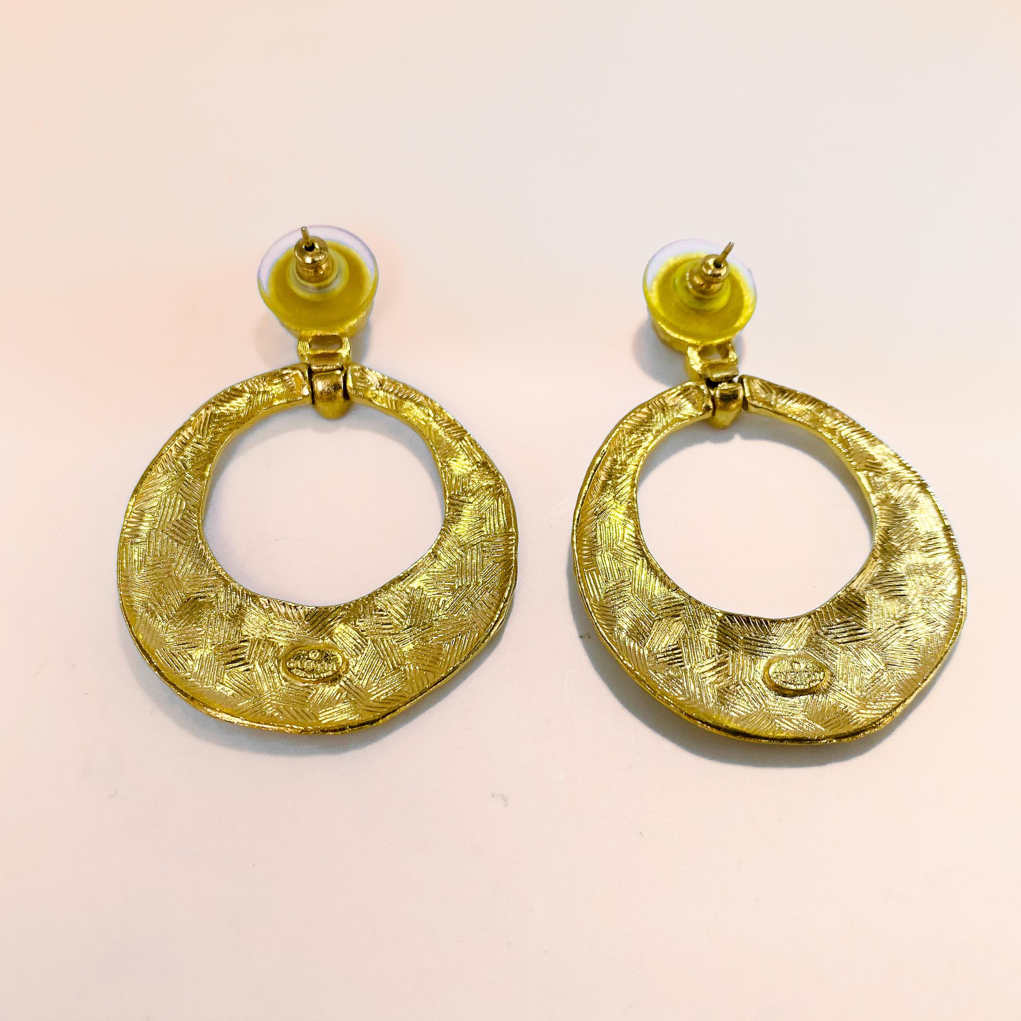Vintage Givenchy Earrings 1980s In New Condition In London, GB