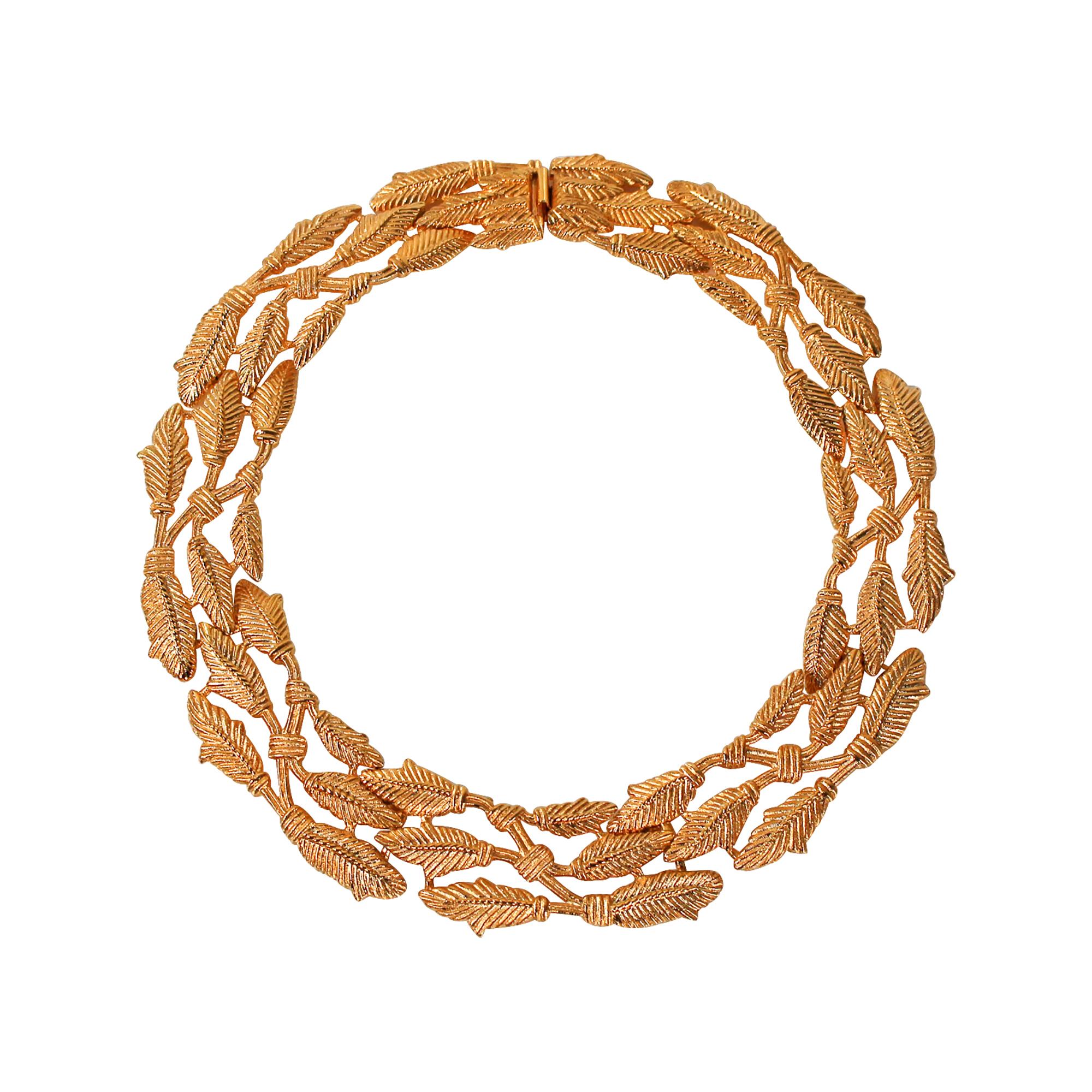 Vintage Givenchy Collana con collare d'oro e motivo a grano, circa anni '80 in vendita 2