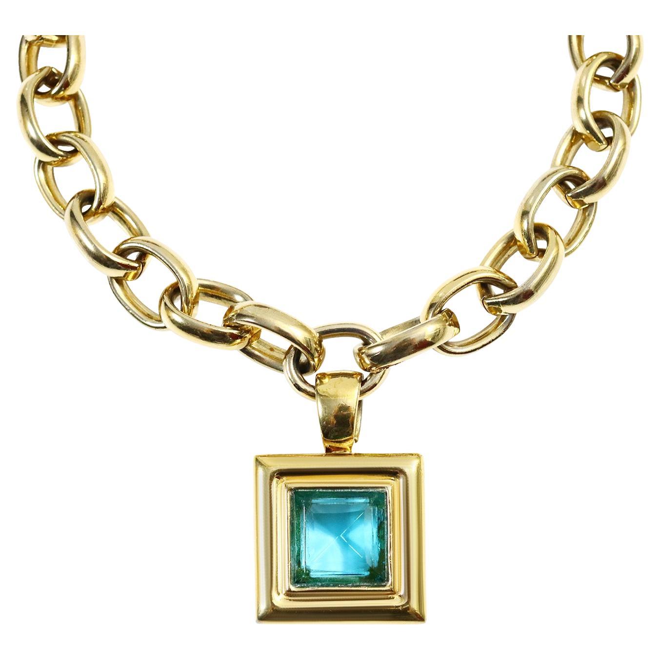 Vintage Givenchy Gold Heavy Link Chain with Dangling Drop Necklace Circa 1980 en vente 2