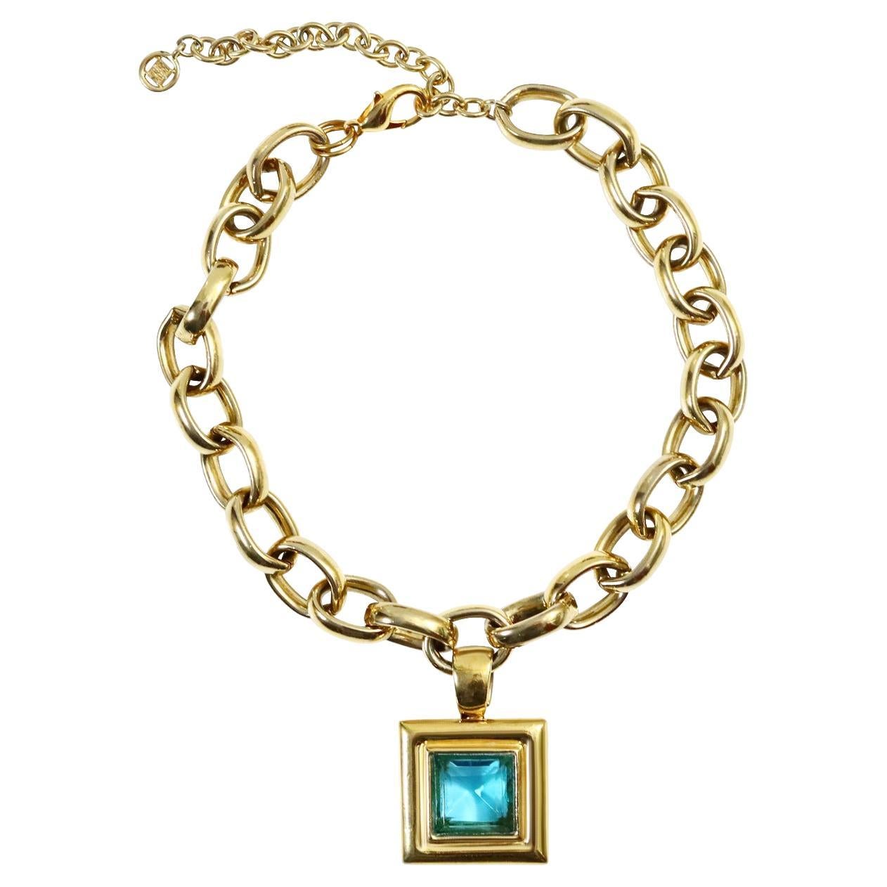 Vintage Givenchy Gold Heavy Link Chain with Dangling Drop Necklace Circa 1980 en vente 3