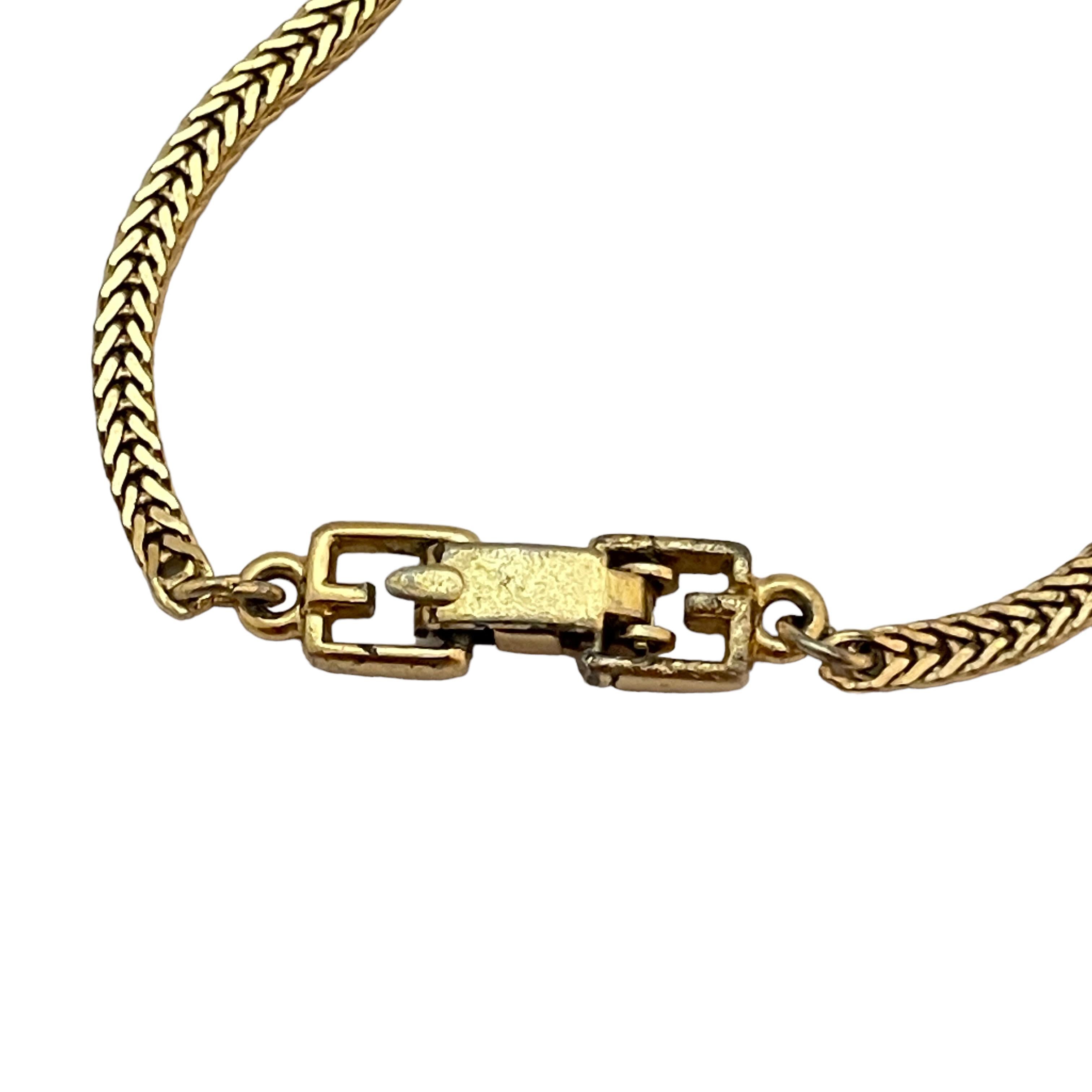 Vintage GIVENCHY Logo Gold Kristall Designer Laufsteg Halskette im Zustand „Gut“ im Angebot in Palos Hills, IL