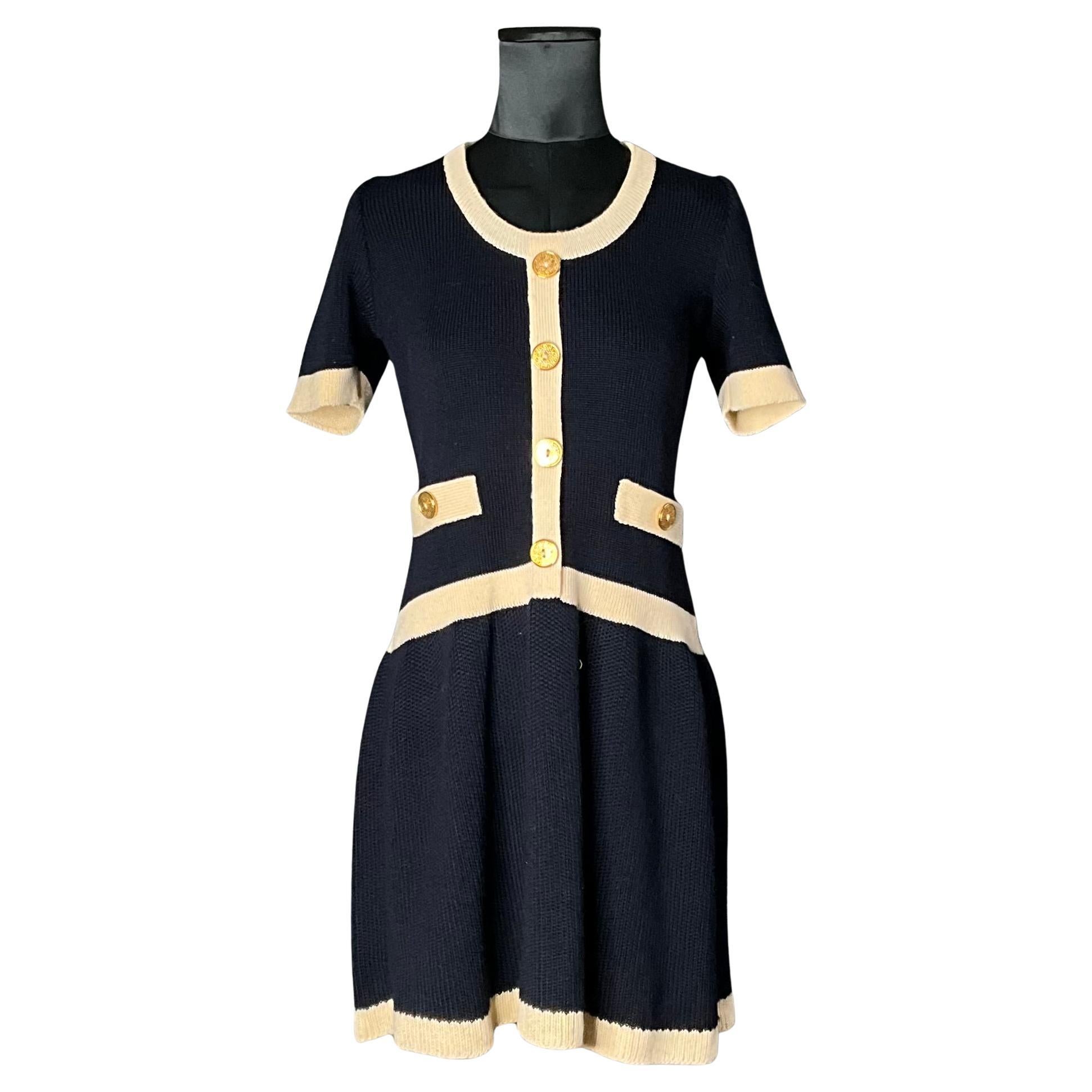 Vestido vintage de punto de lana Givenchy en venta