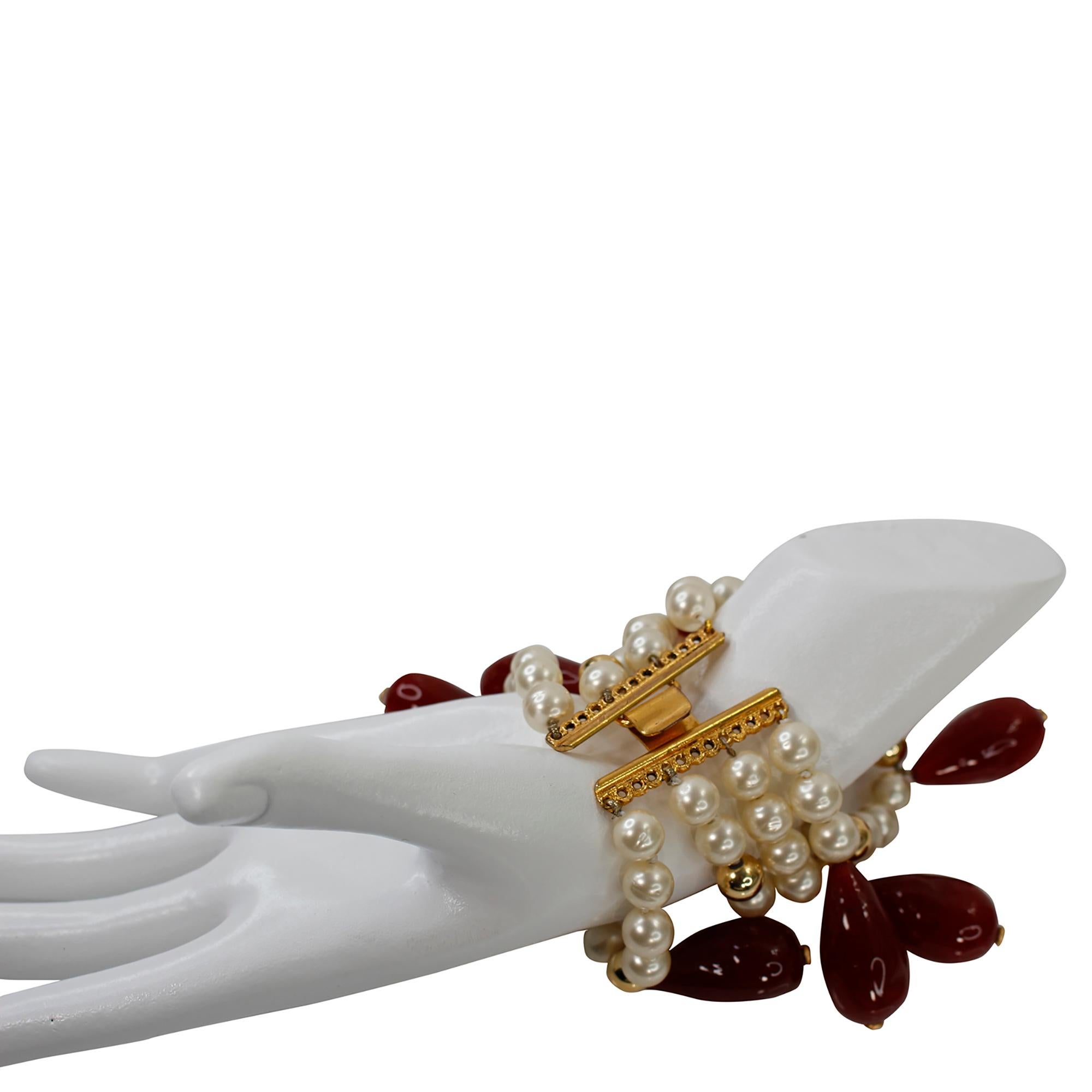 Vintage Givenchy  Pearl and Dangling Pear Drop Gripoix Circa 1980s For Sale 2