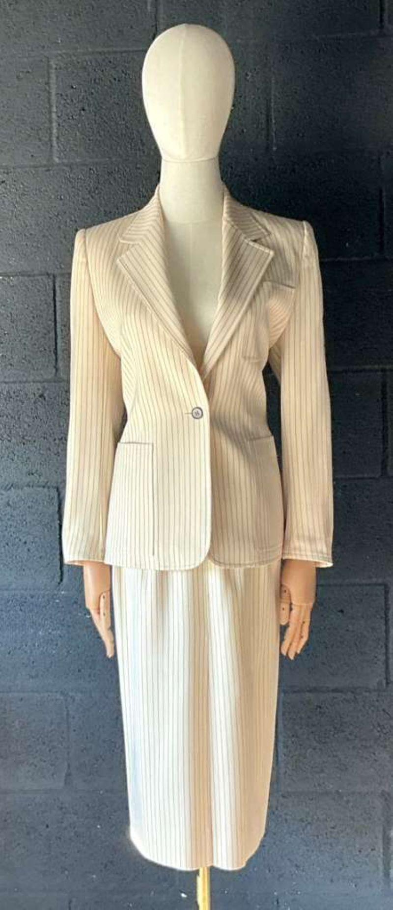 Conjunto de blazer a rayas Givenchy vintage en Bueno estado para la venta en West Palm Beach, FL