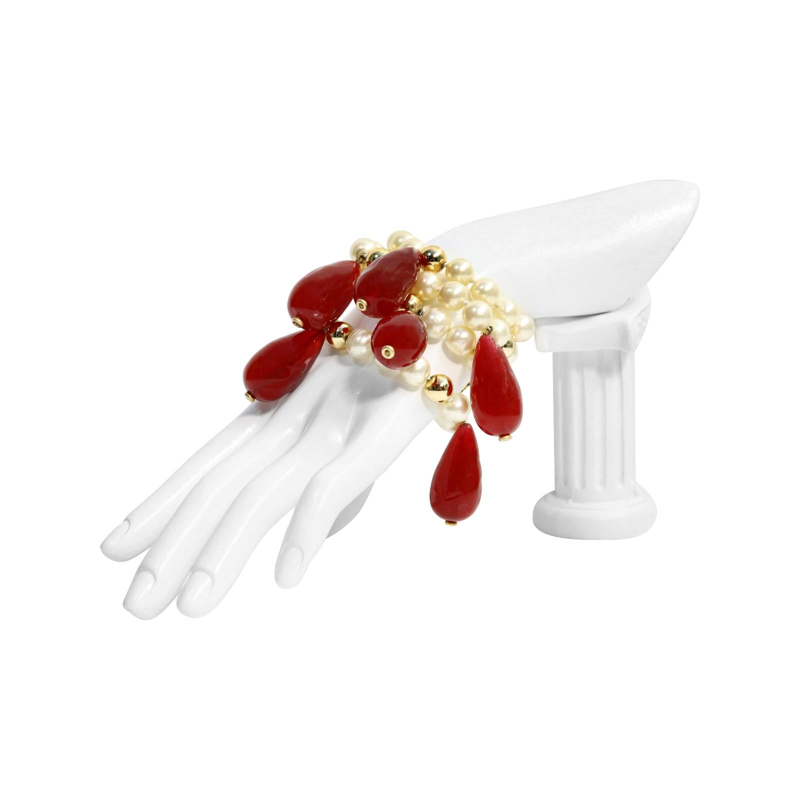 Vintage Givenchy  Pearl and Dangling Pear Drop Gripoix Circa 1980s In Good Condition For Sale In New York, NY