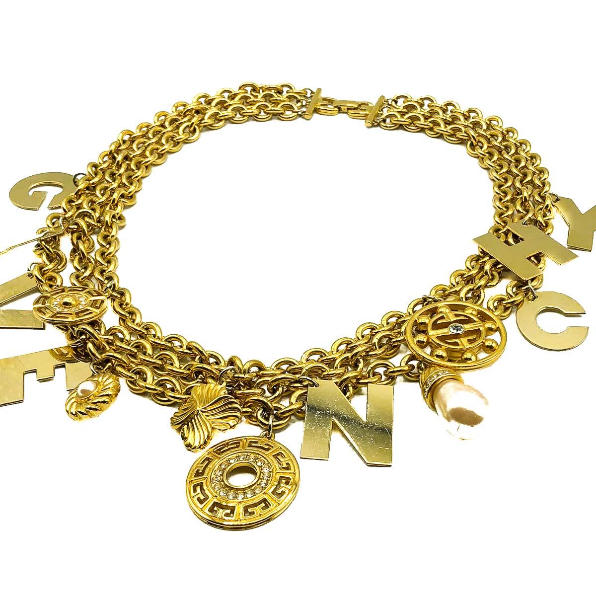 Vintage Givenchy Standout Runway Letter Spell Out Charm Chain Collar 1980s In condizioni buone in vendita a Wilmslow, GB