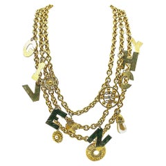 Vintage Givenchy Standout Pasarela Deletrear Letra Encanto Cadena Collar 1980s